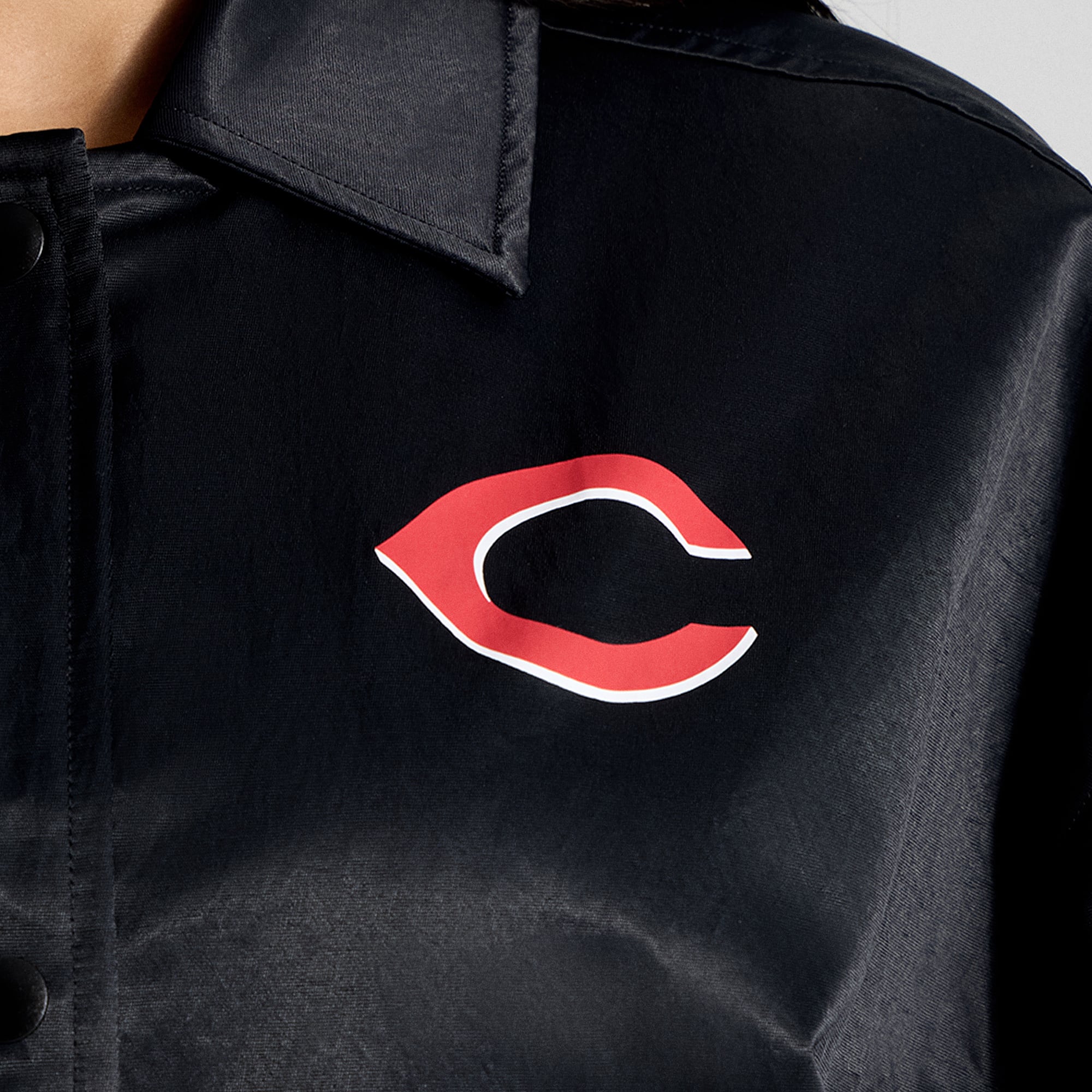 Women's lululemon Black Cincinnati Reds Coaches Jacket