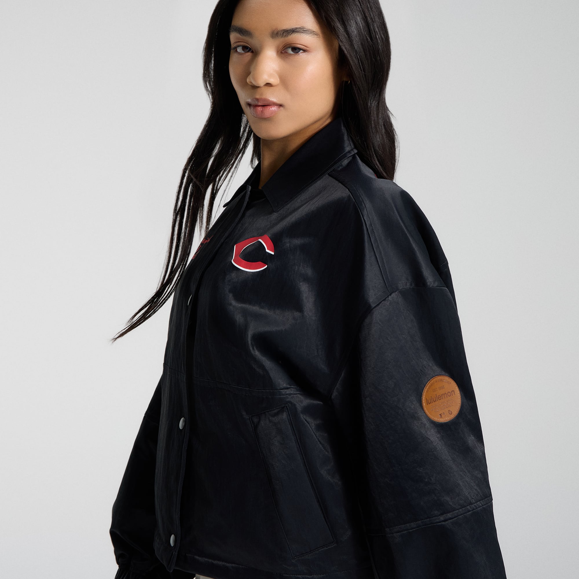 Women's lululemon Black Cincinnati Reds Coaches Jacket