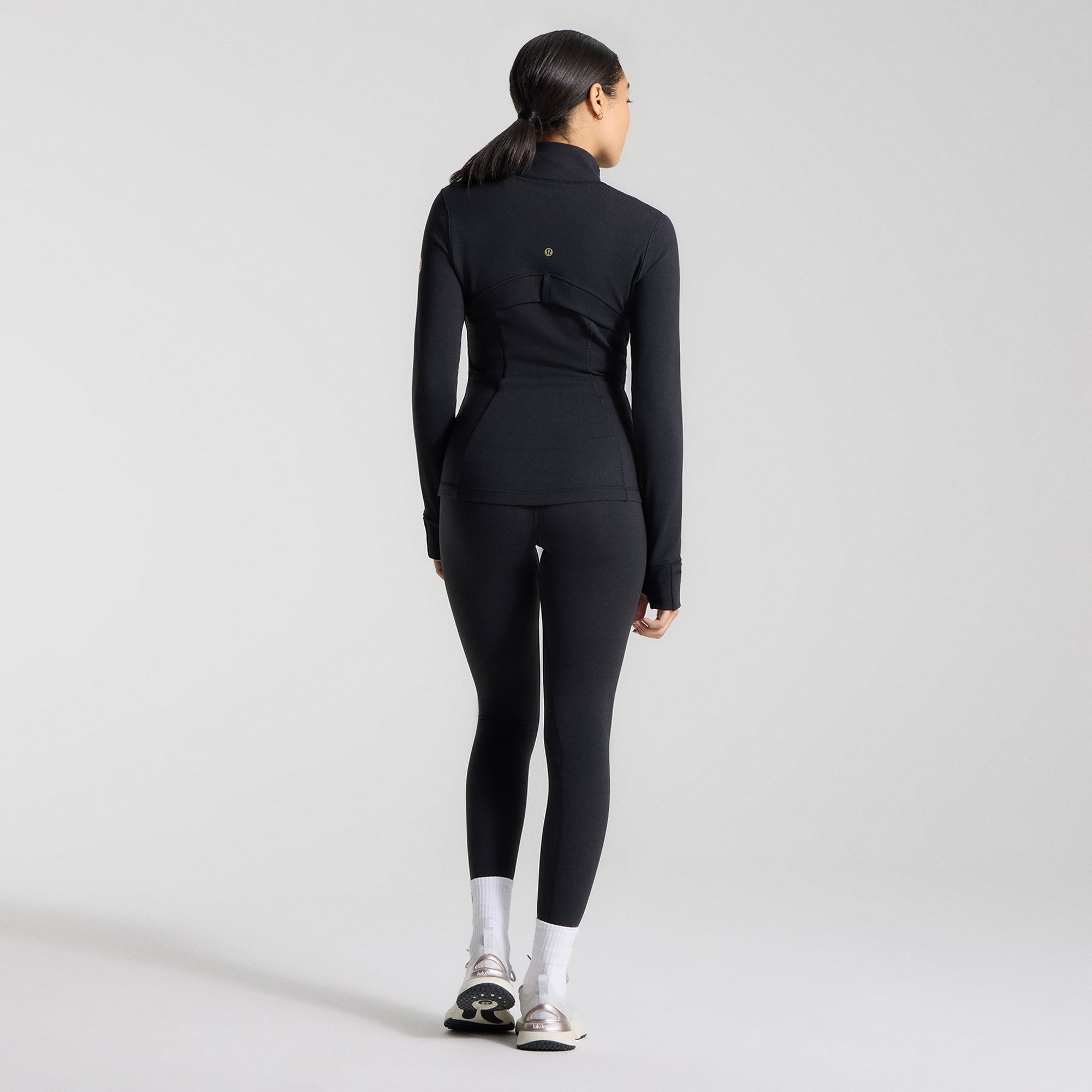 Veste Define noire Cincinnati Reds pour femmes de lululemon *Luon™