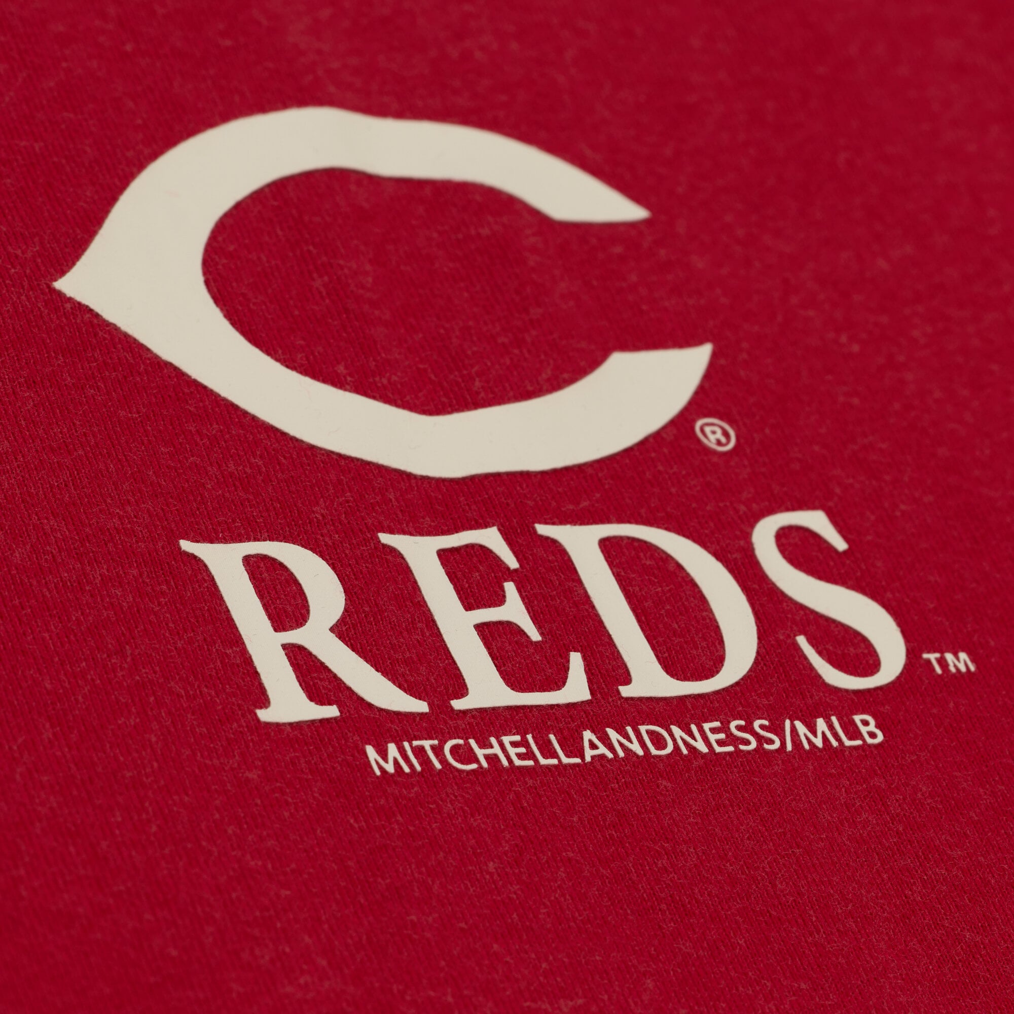 Women's Mitchell & Ness Red Cincinnati Reds Core Essentials Boxy Crop T-Shirt