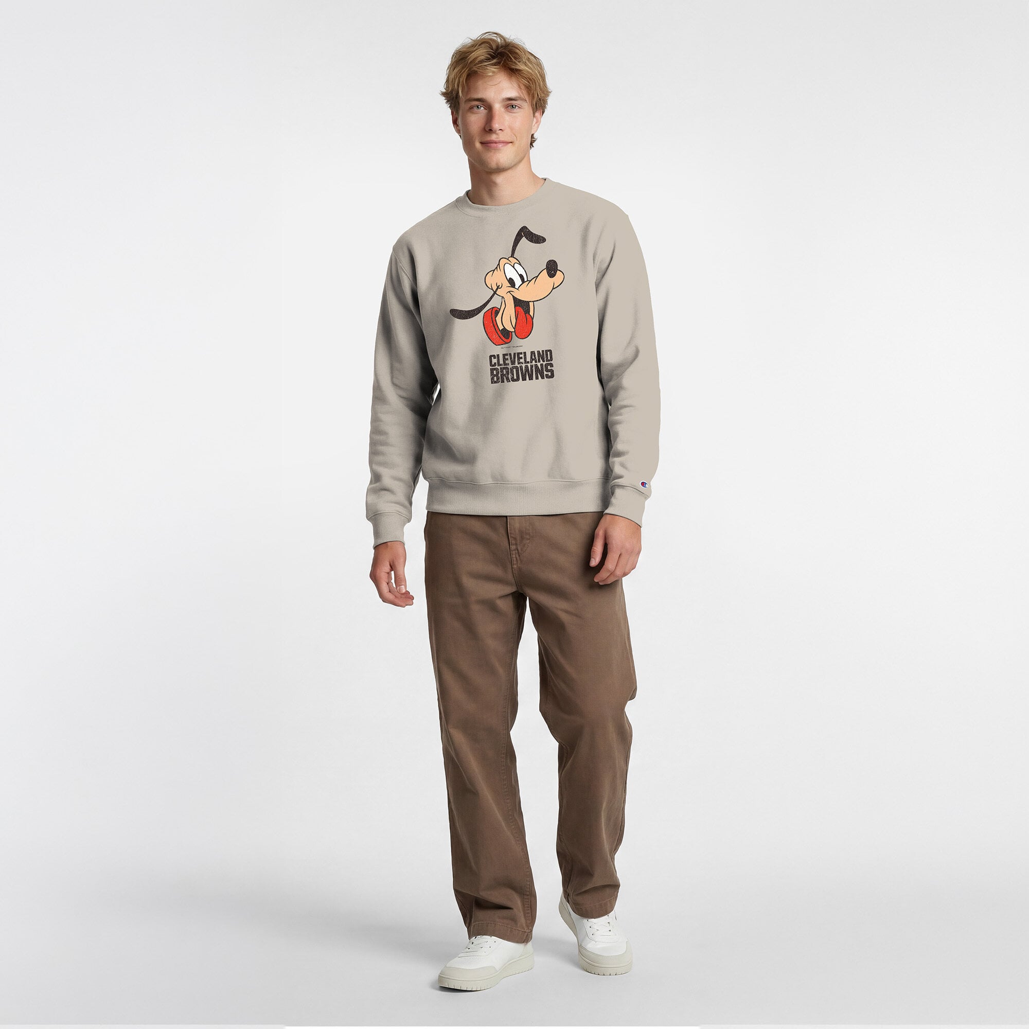Sweat-shirt homme Disney x Champion couleur avoine Cleveland Browns Pluto Powerblend
