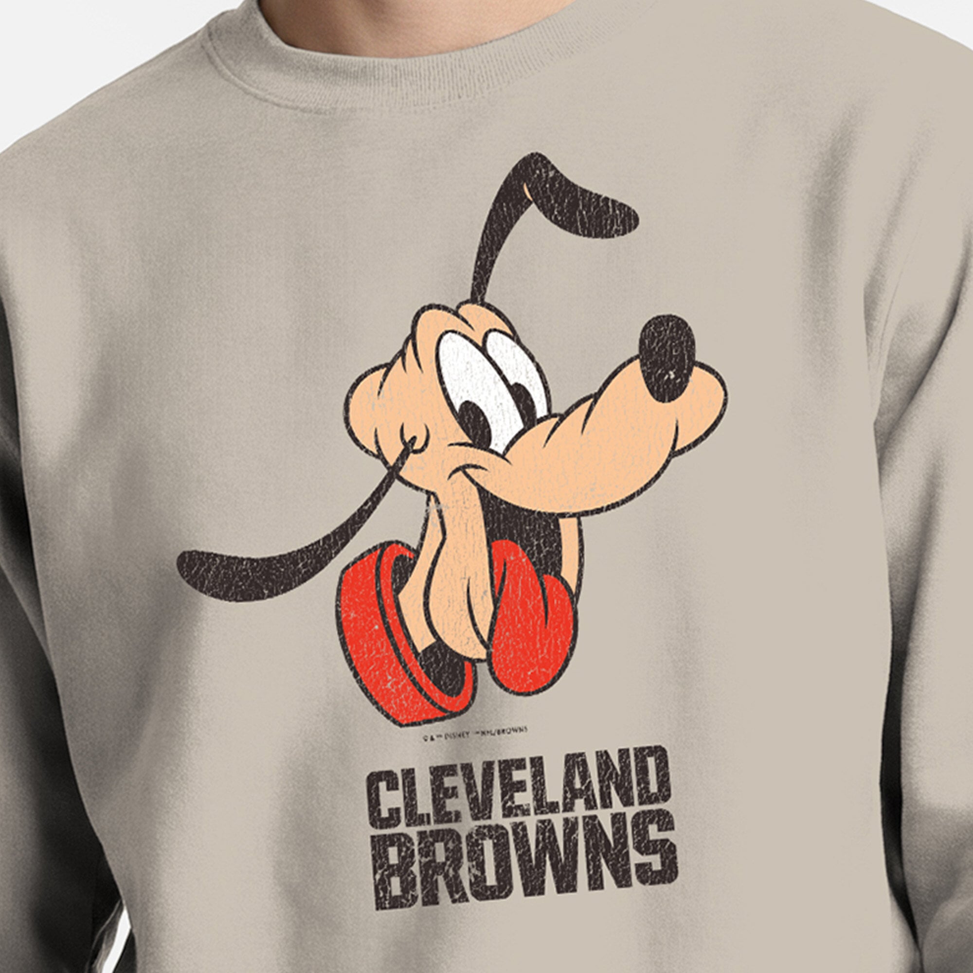 Sweat-shirt homme Disney x Champion couleur avoine Cleveland Browns Pluto Powerblend