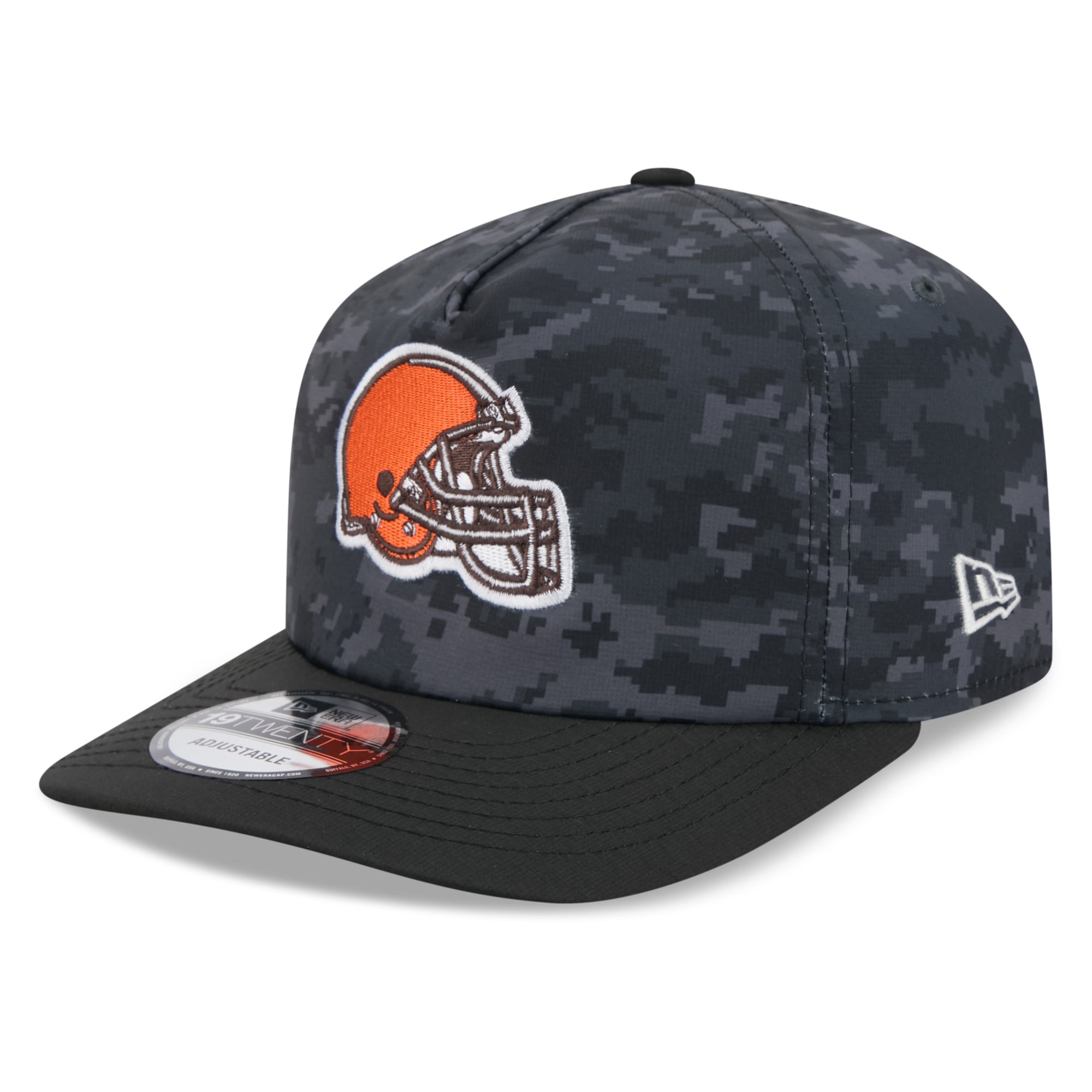 Casquette ajustable New Era noire Cleveland Browns 2026 Salute To Service 19TWENTY pour homme