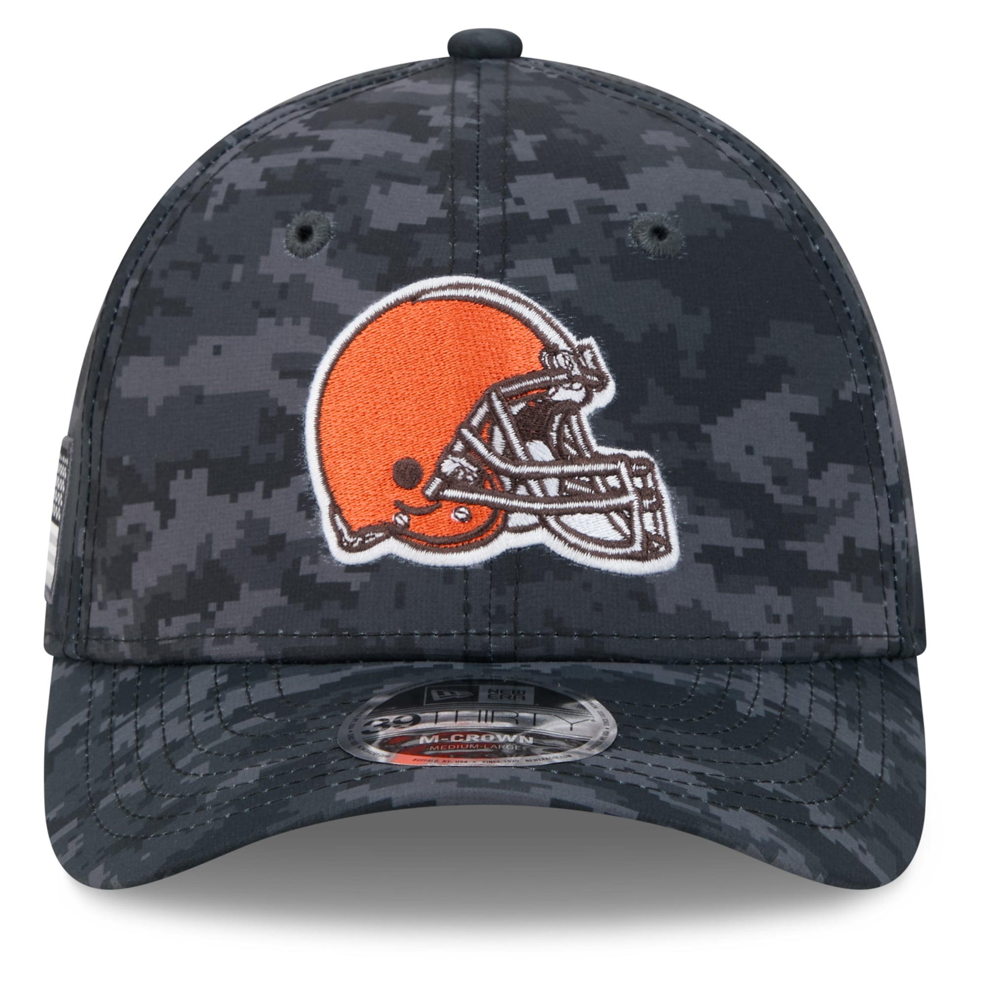 Casquette extensible New Era noire Cleveland Browns 2026 Salute To Service 39THIRTY M-Crown pour homme