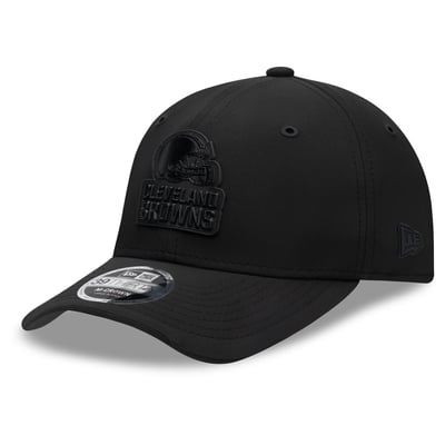 Cleveland Browns New Era 2026 Sideline 39THIRTY M-Crown Stretch Hat - Black