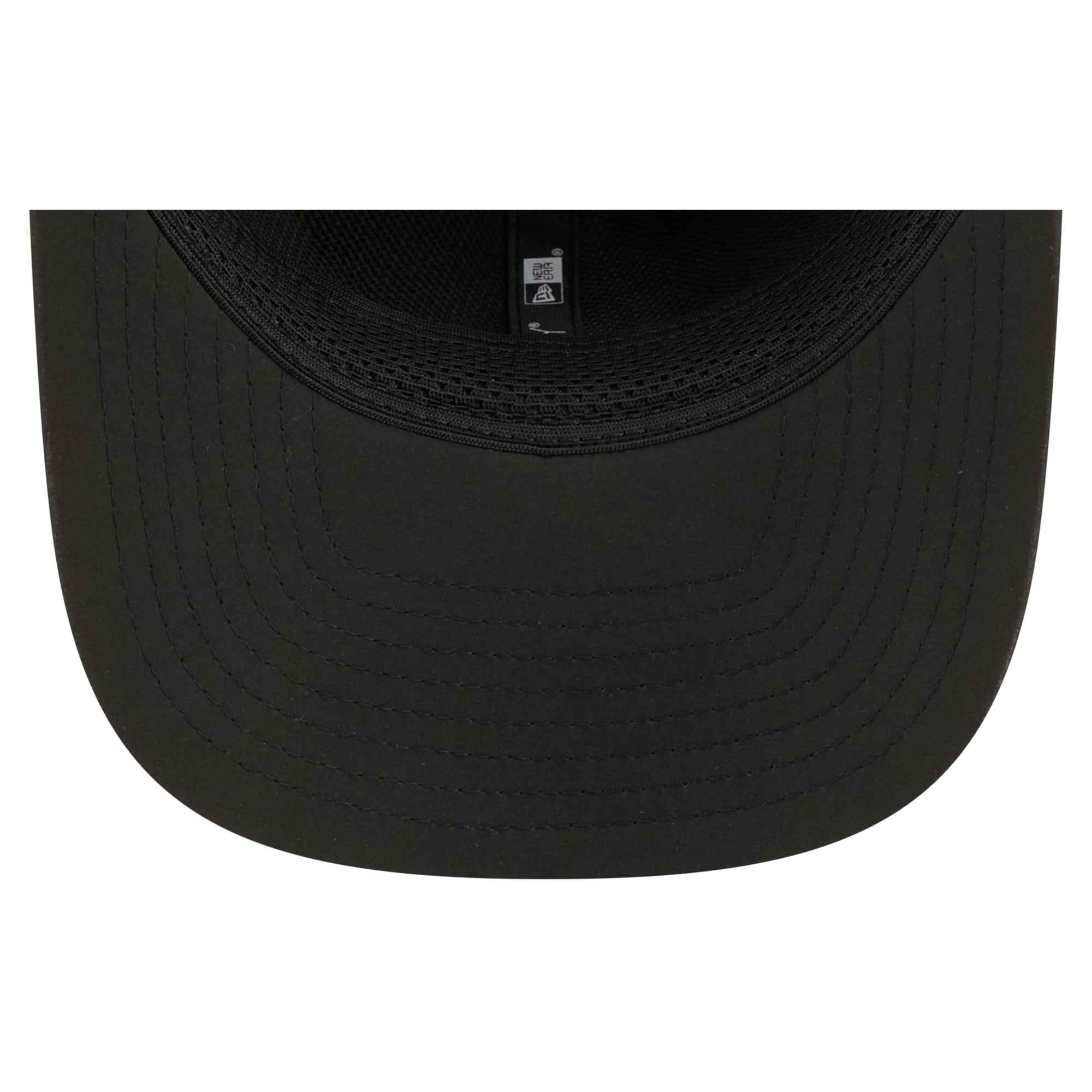 Casquette ajustable New Era noire Cleveland Browns 2026 Sideline 9SEVENTY pour homme