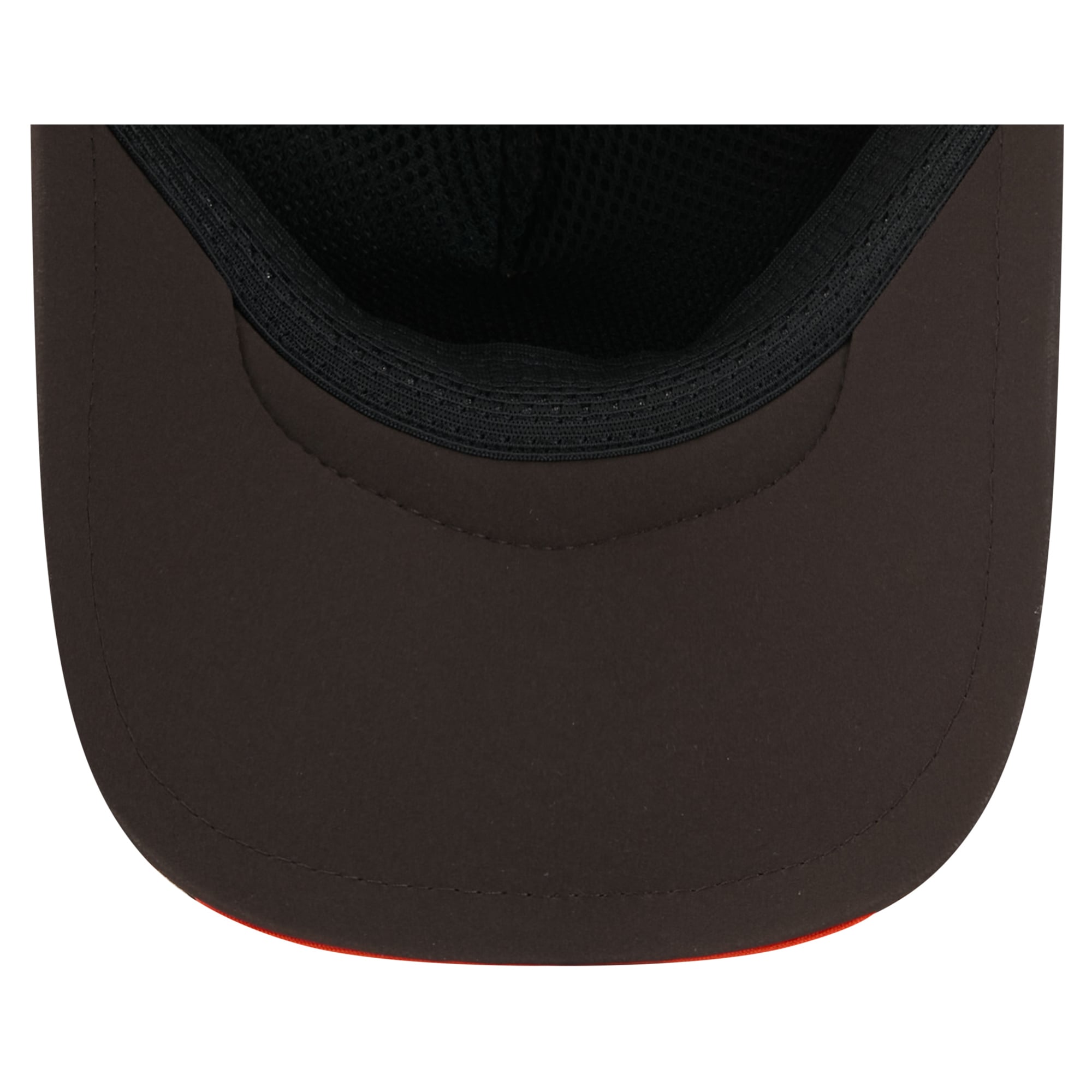 Men's New Era Brown Cleveland Browns 2026 Sideline Apex 9FORTY Adjustable Trucker Hat