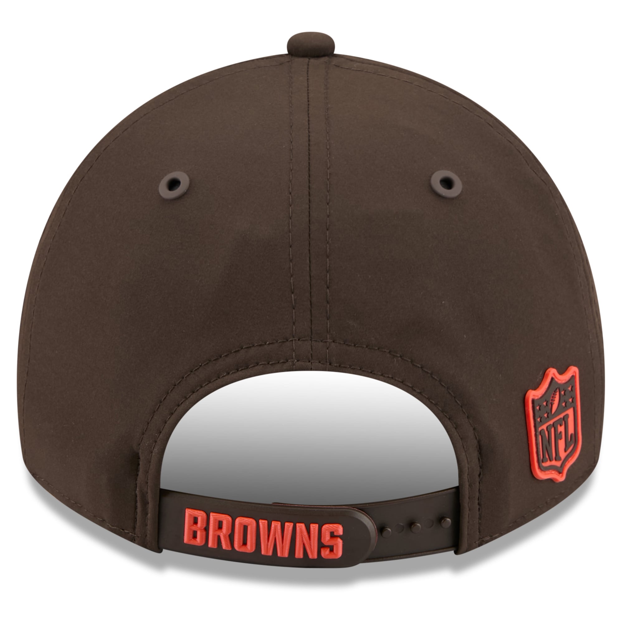 Men's New Era Brown Cleveland Browns 2026 Sideline Casual Classic Adjustable Hat