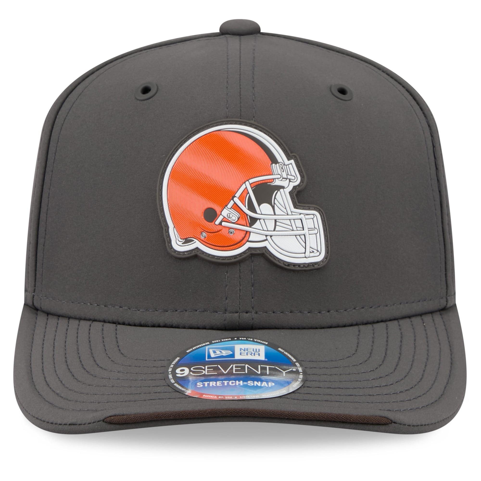 Casquette ajustable New Era anthracite Cleveland Browns 2026 Sideline pour homme, modèle 9SEVENTY, idéale pour les temps froids.