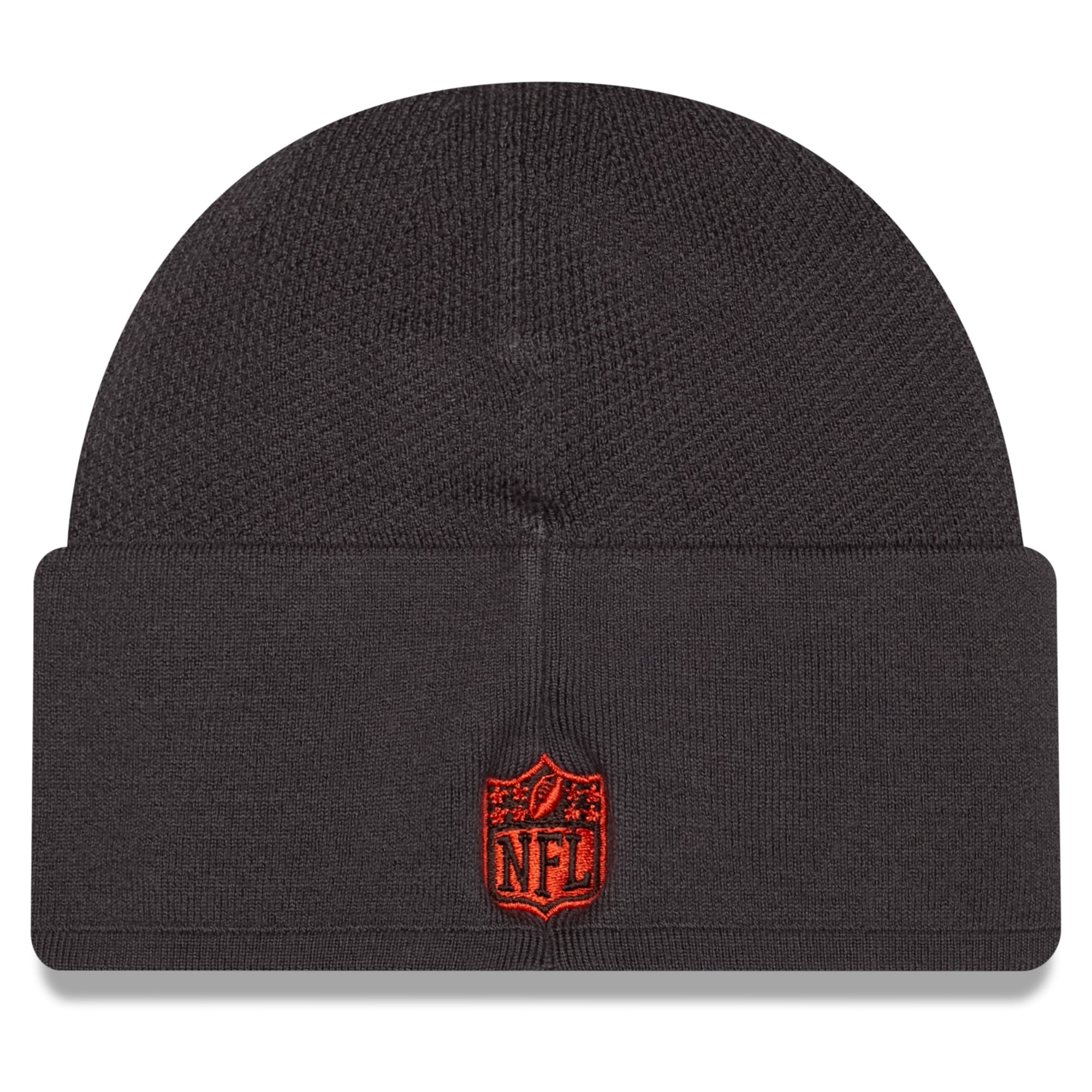 Men's New Era Charcoal Cleveland Browns 2026 Sideline Cold Weather  Skully Knit Hat