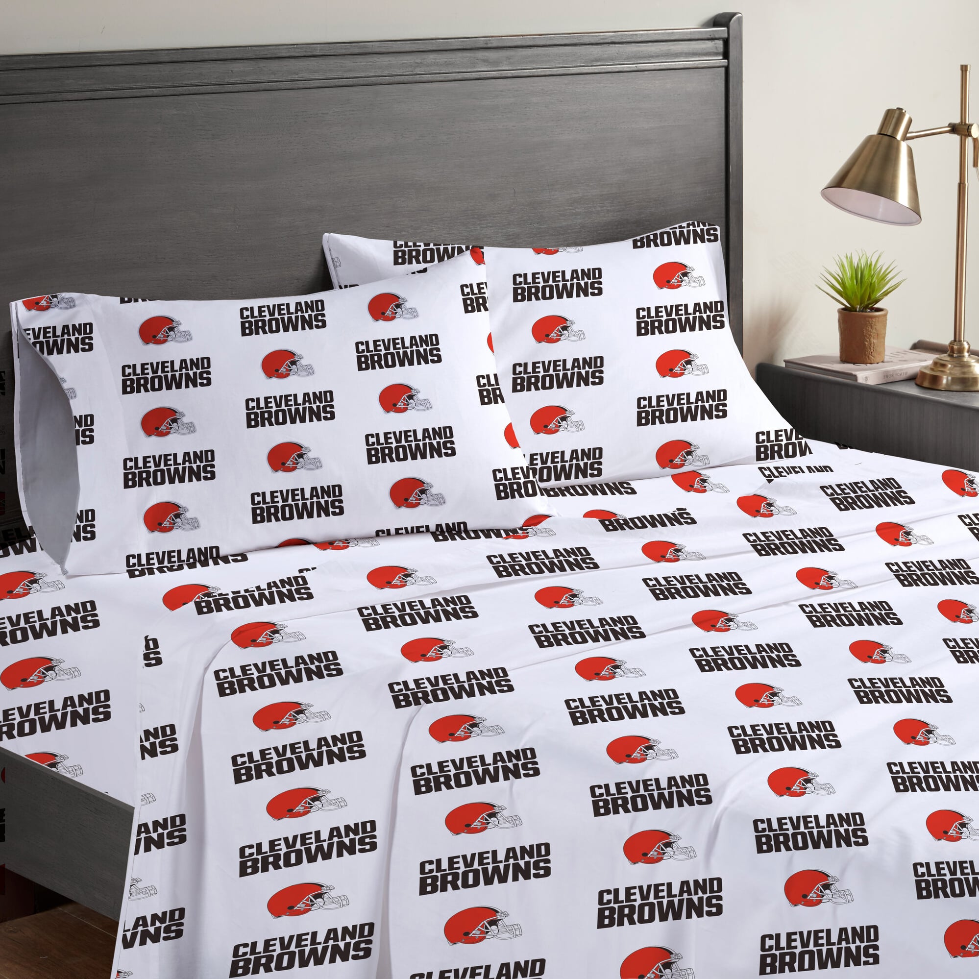 Pegasus Cleveland Browns Four-Piece Full Sheet Set