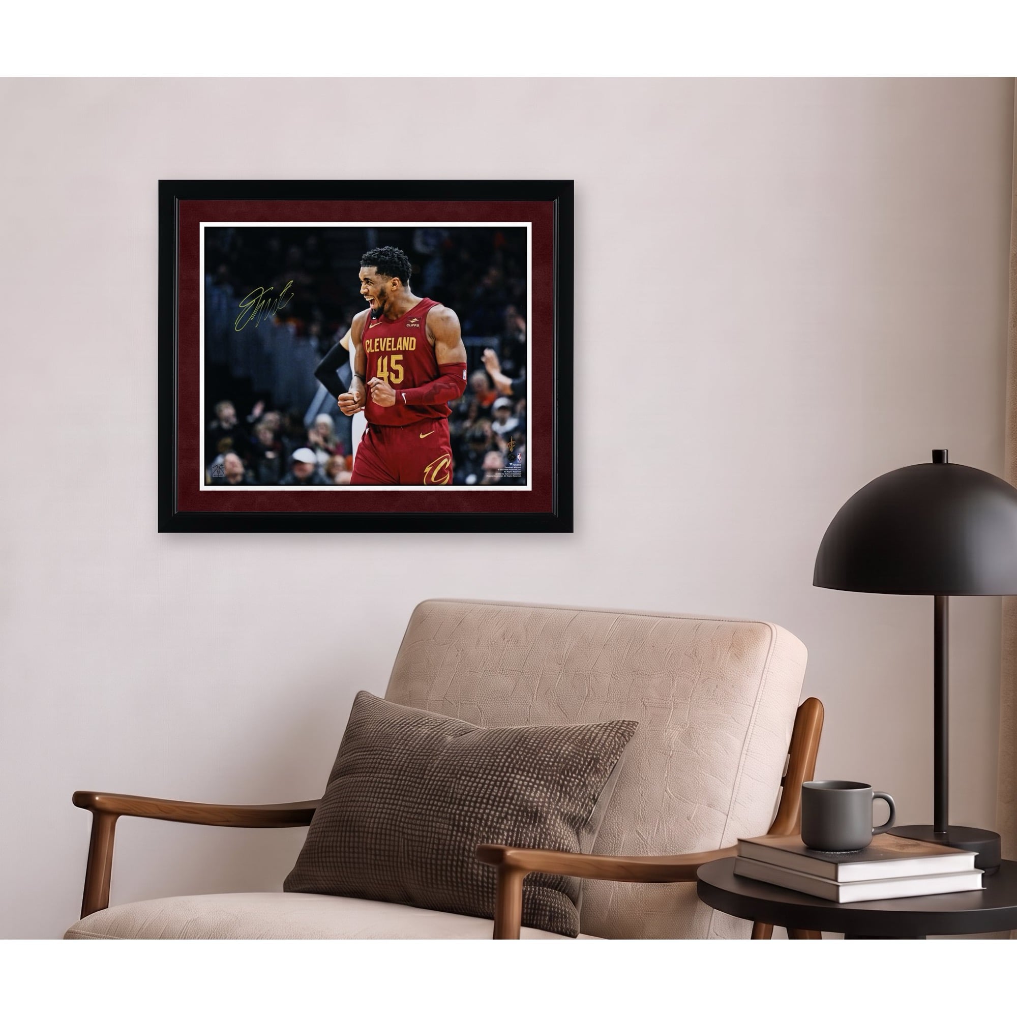 Photo dédicacée de Donovan Mitchell (Cleveland Cavaliers) - Célébration de son match à 71 points (40 x 50 cm)