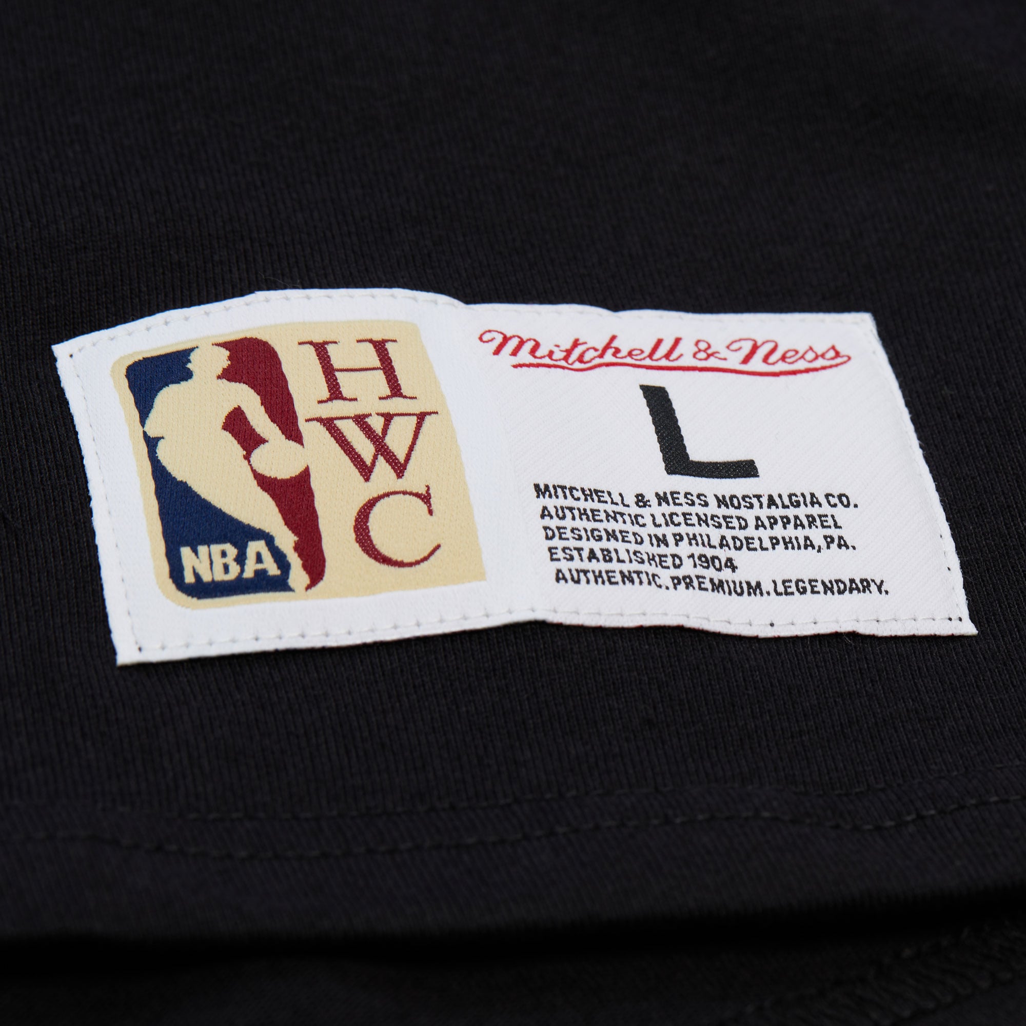 T-shirt à manches longues Mitchell & Ness noir pour homme, Cleveland Cavaliers Training Camp