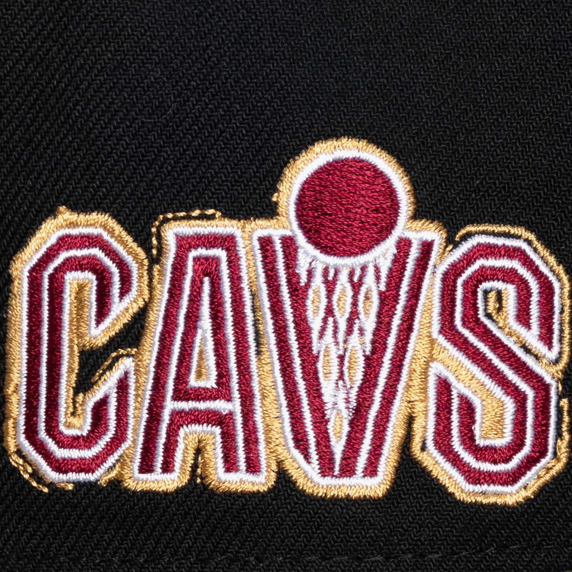 Men's Mitchell & Ness Black Cleveland Cavaliers True Legacy Pro Snapback Hat
