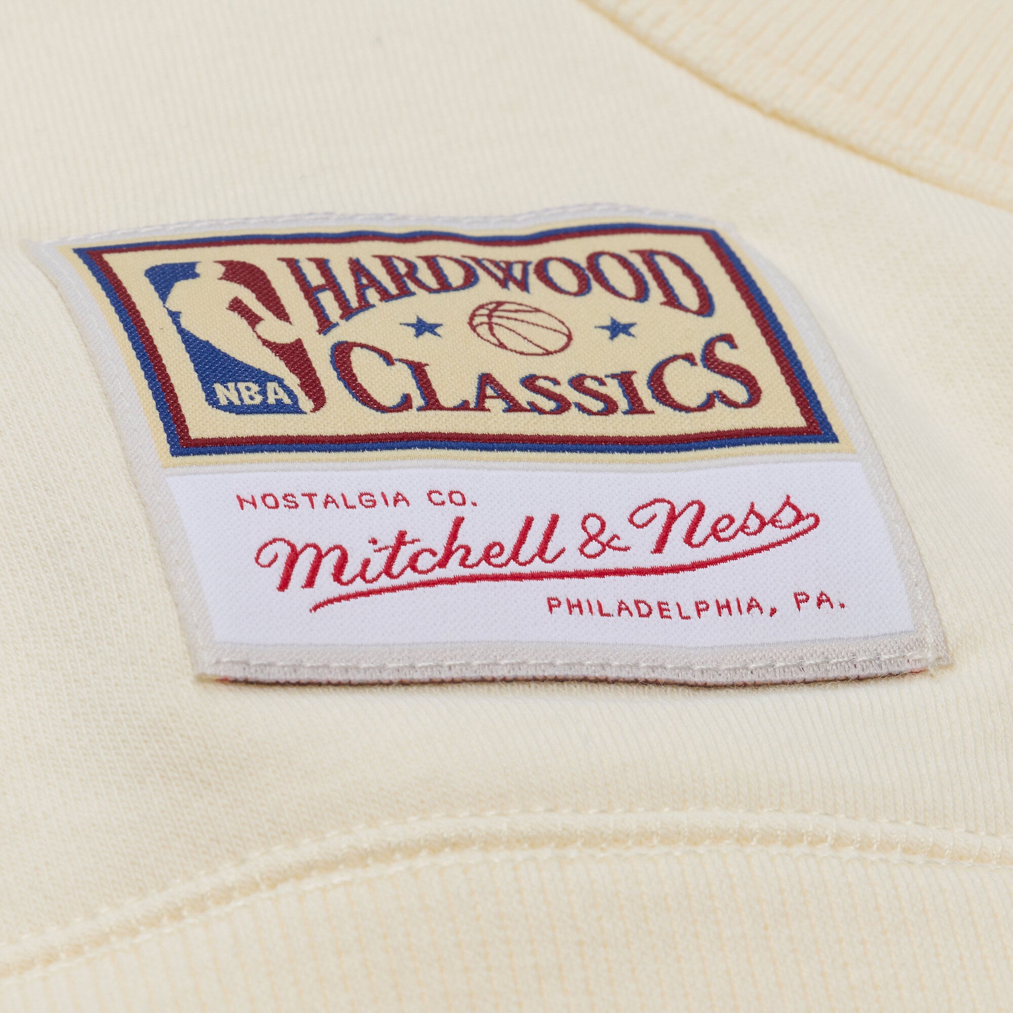 Men's Mitchell & Ness Cream Cleveland Cavaliers Walk-Off Fleece Hoodie