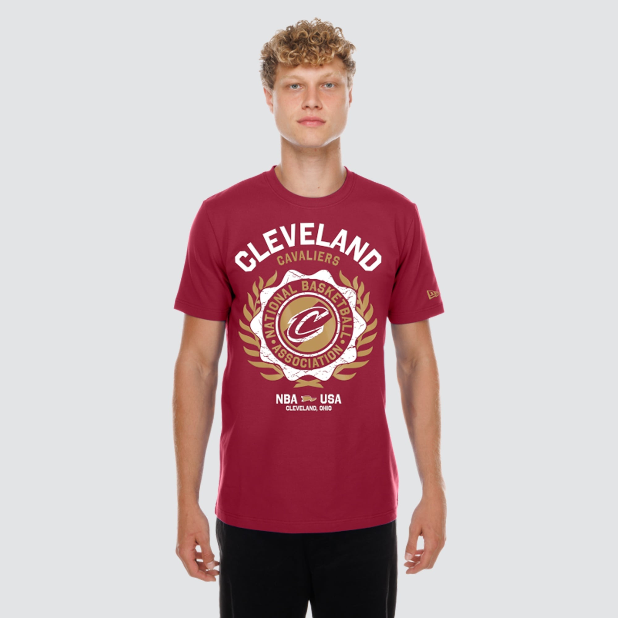 T-shirt floqué New Era Wine Cleveland Cavaliers Laurel Crest pour homme