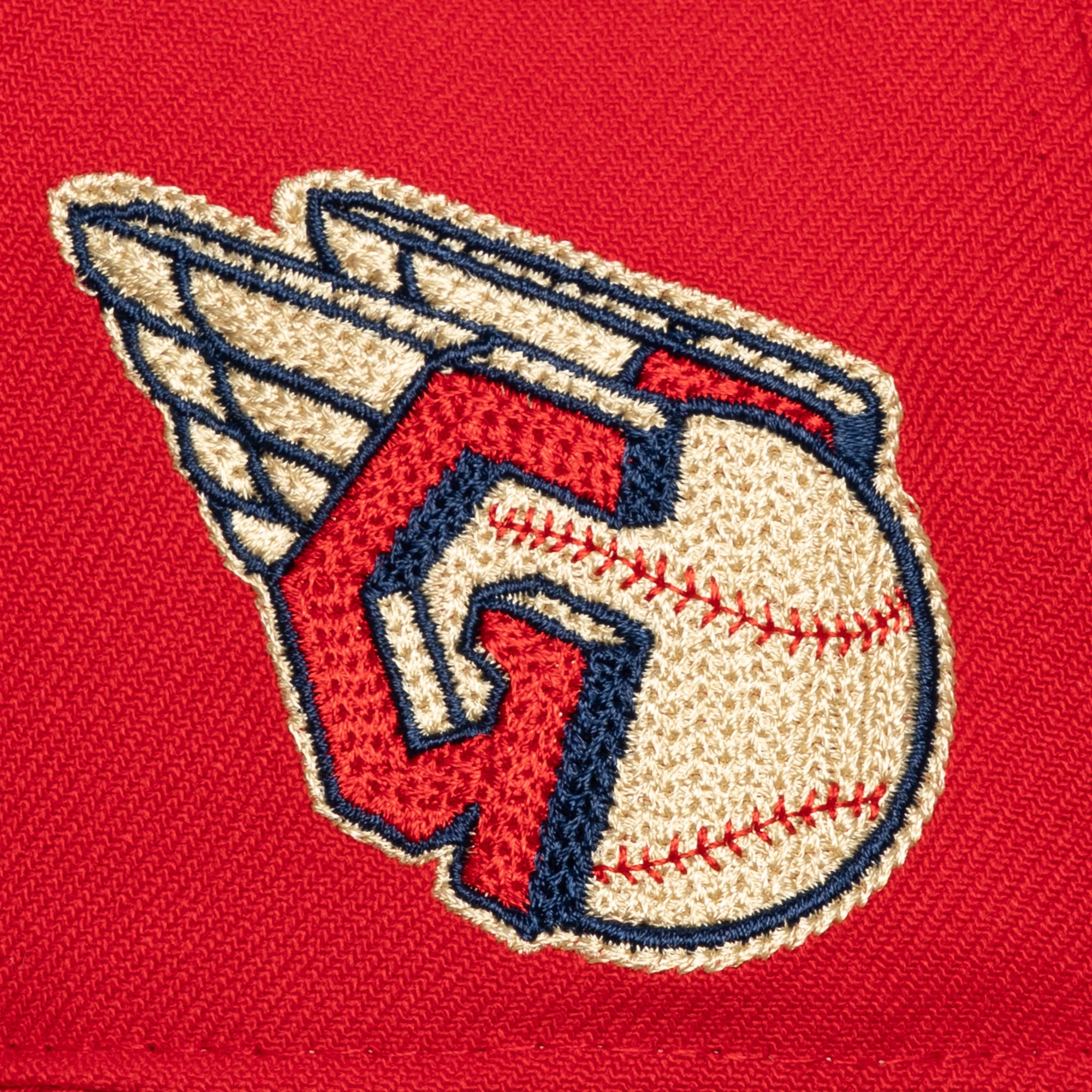 Men's Mitchell & Ness Red Cleveland Guardians Secondary Pro Snapback Hat