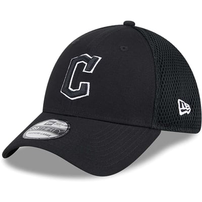 Cleveland Guardians New Era Neo 39THIRTY Flex Hat - Black/White