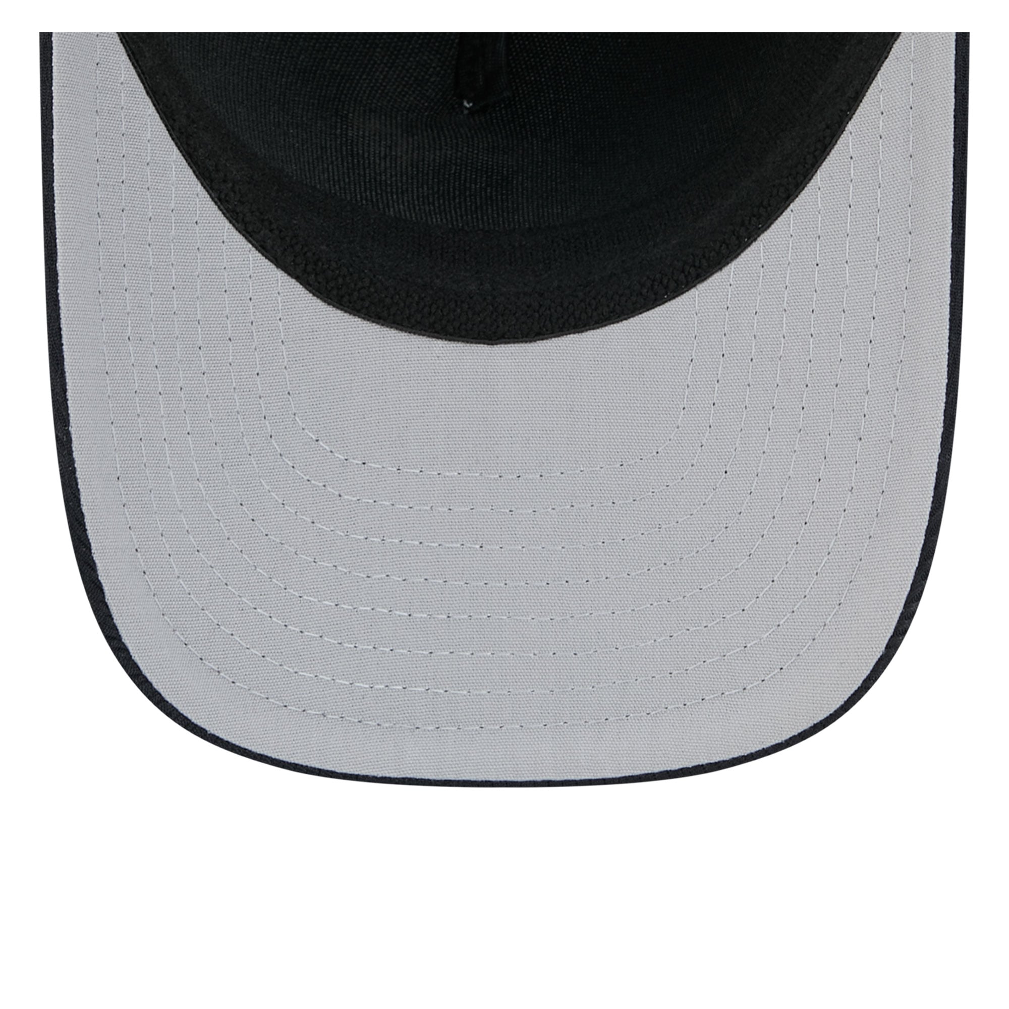 Men's New Era  Gray/Navy Cleveland Guardians Tech 39THIRTY A-Frame Flex Hat