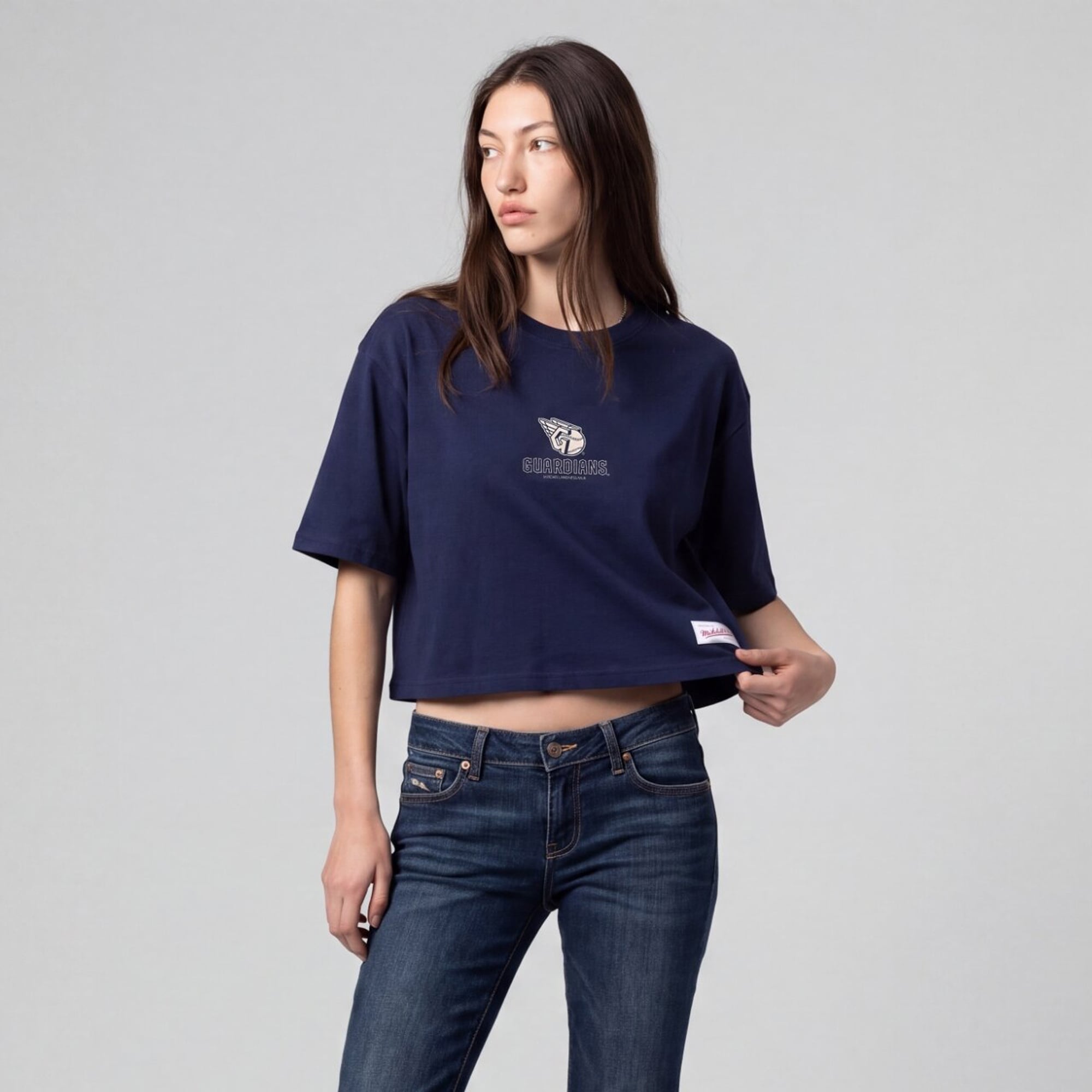 T-shirt court à manches carrées Mitchell & Ness bleu marine Cleveland Guardians pour femme