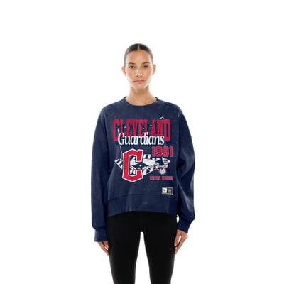 Cleveland Guardians New Era Women's Throwback Mineral Wash Boxy Sweatshirt - Navy