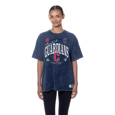 Cleveland Guardians New Era Women's Throwback Mineral Wash Boyfriend T-Shirt - Navy