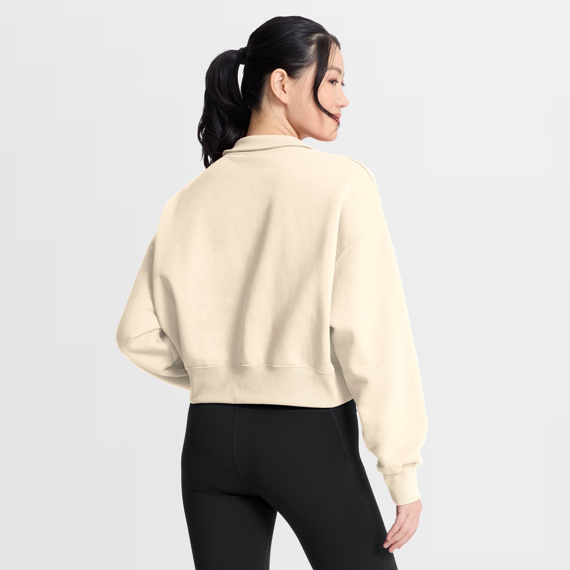 Sweat-shirt court à fermeture éclair 1/4 Nike Cleveland Guardians couleur crème pour femme