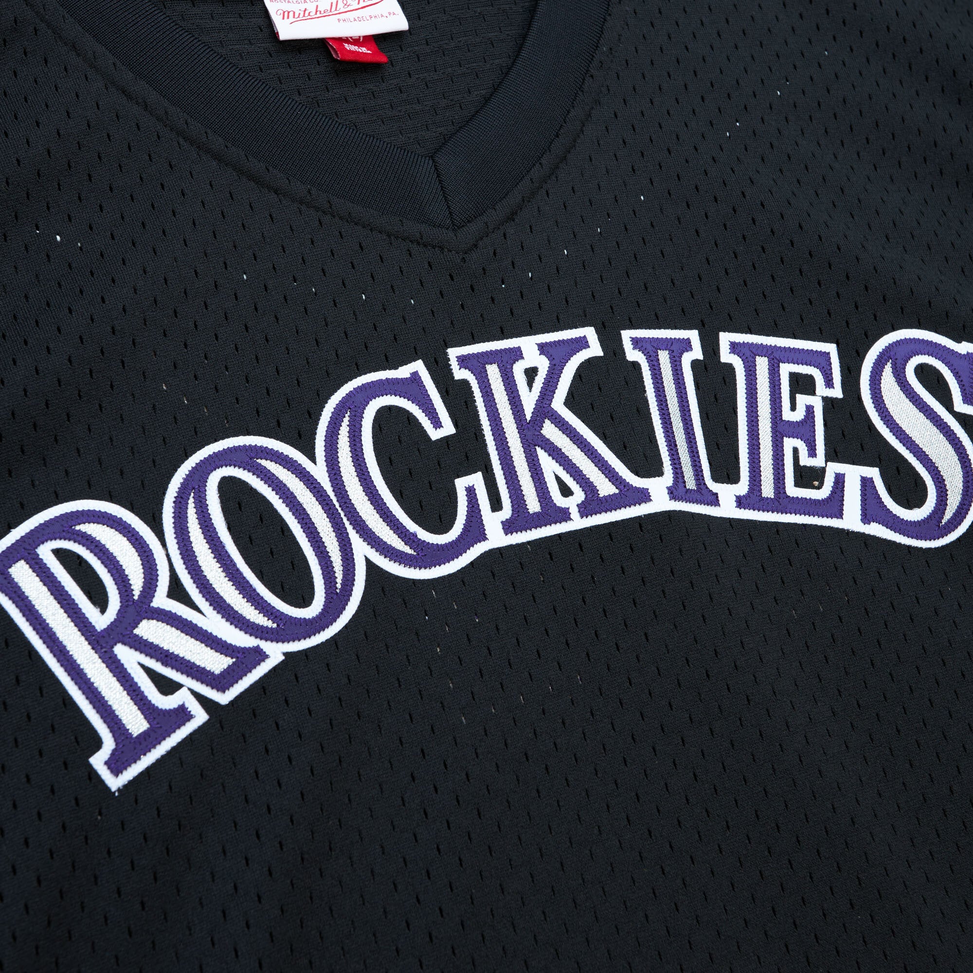 V100492 Maillot d'entraînement authentique MLB de Todd Helton (Colorado Rockies, 1998) - Pull-over