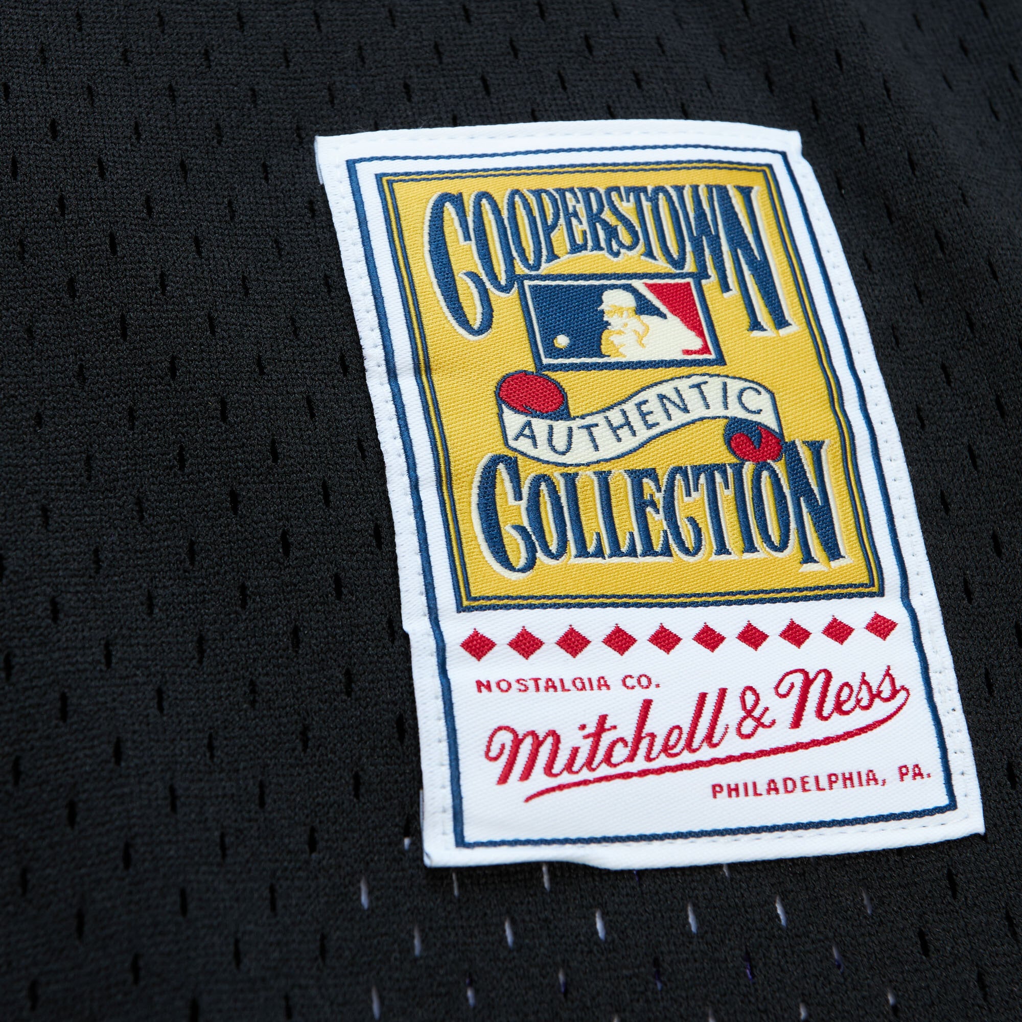 V100492 Maillot d'entraînement authentique MLB de Todd Helton (Colorado Rockies, 1998) - Pull-over