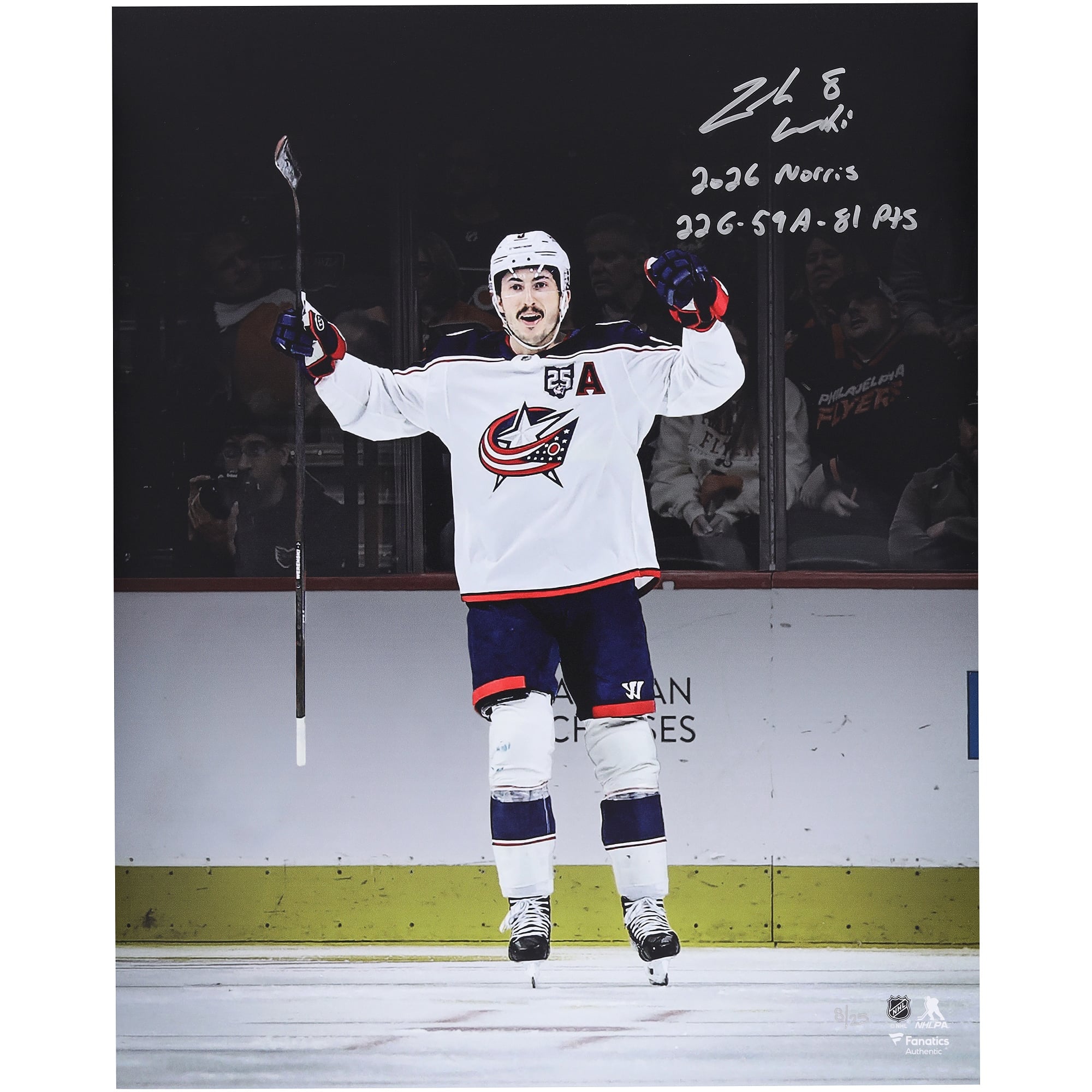 Photo dédicacée de Zach Werenski, des Blue Jackets de Columbus (40,6 x 50,8 cm), avec plusieurs inscriptions - Édition limitée n° 8/25