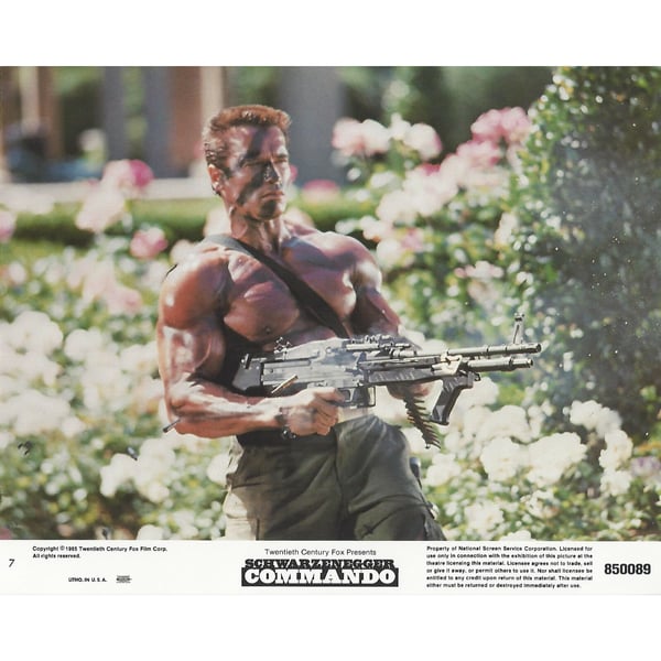 In Commando Commando Arnold Poster