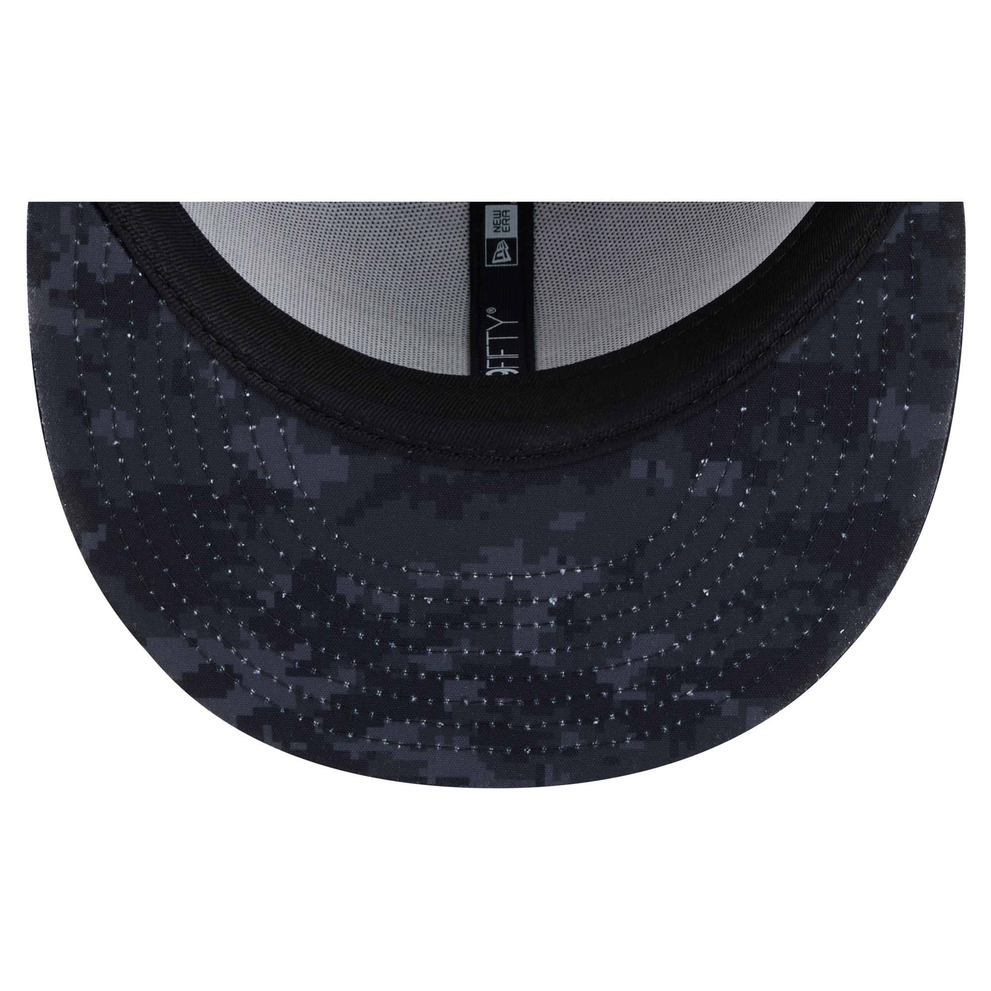 Men's New Era Black Dallas Cowboys 2026 Salute To Service 9FIFTY Snapback Hat