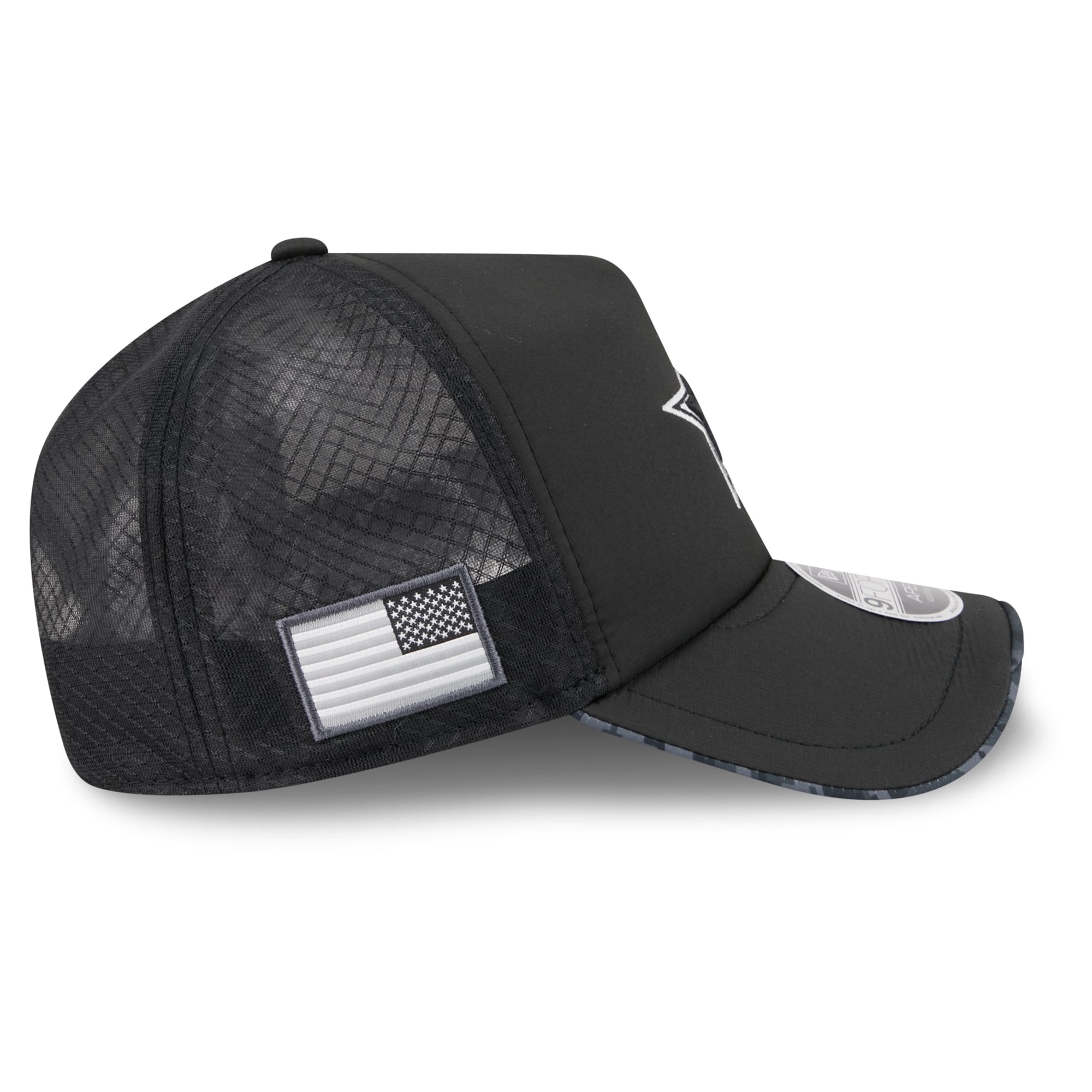Casquette trucker ajustable New Era Apex 9FORTY Dallas Cowboys 2026 Salute To Service noire pour homme