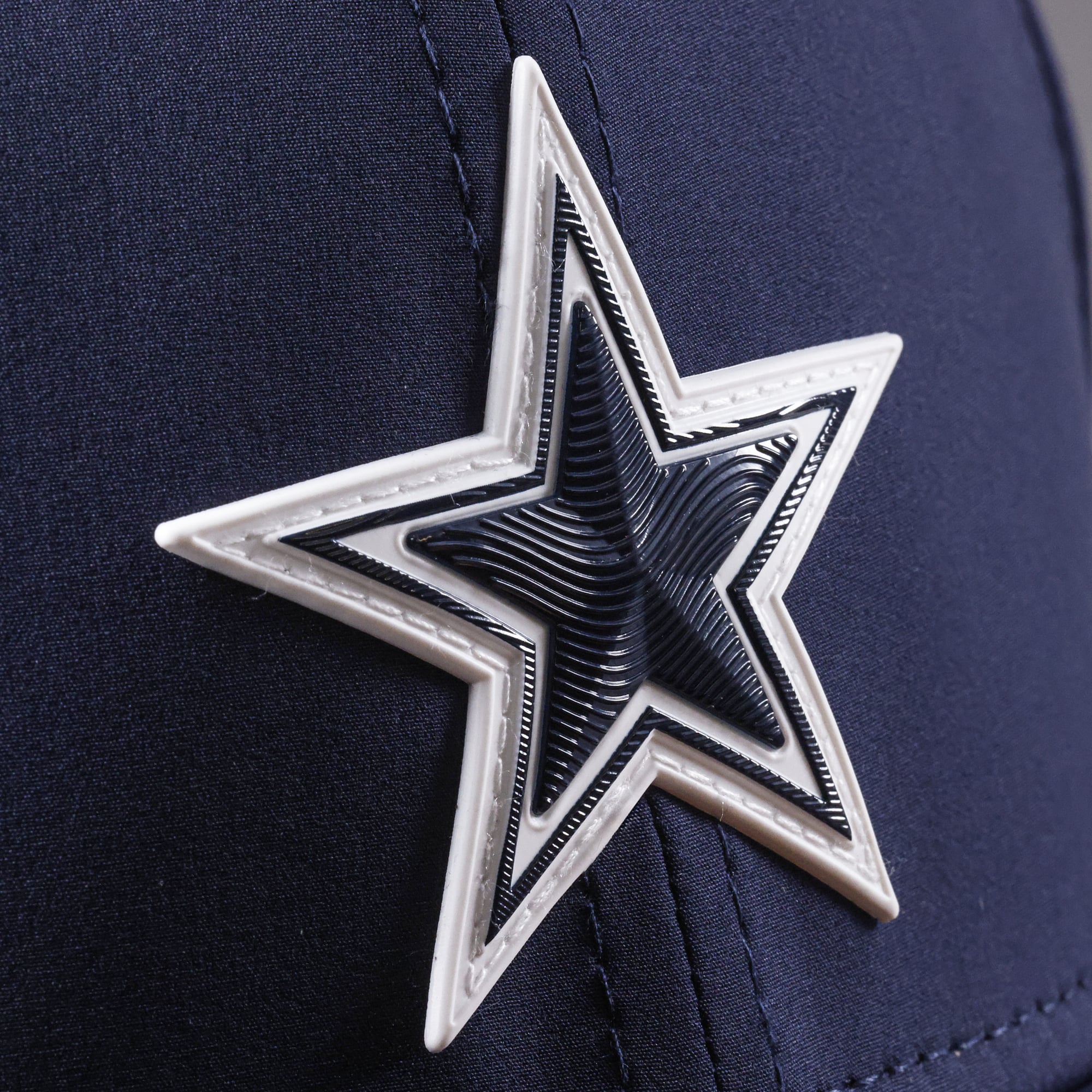 Men's New Era Navy Dallas Cowboys 2026 Sideline 9SEVENTY Adjustable Hat