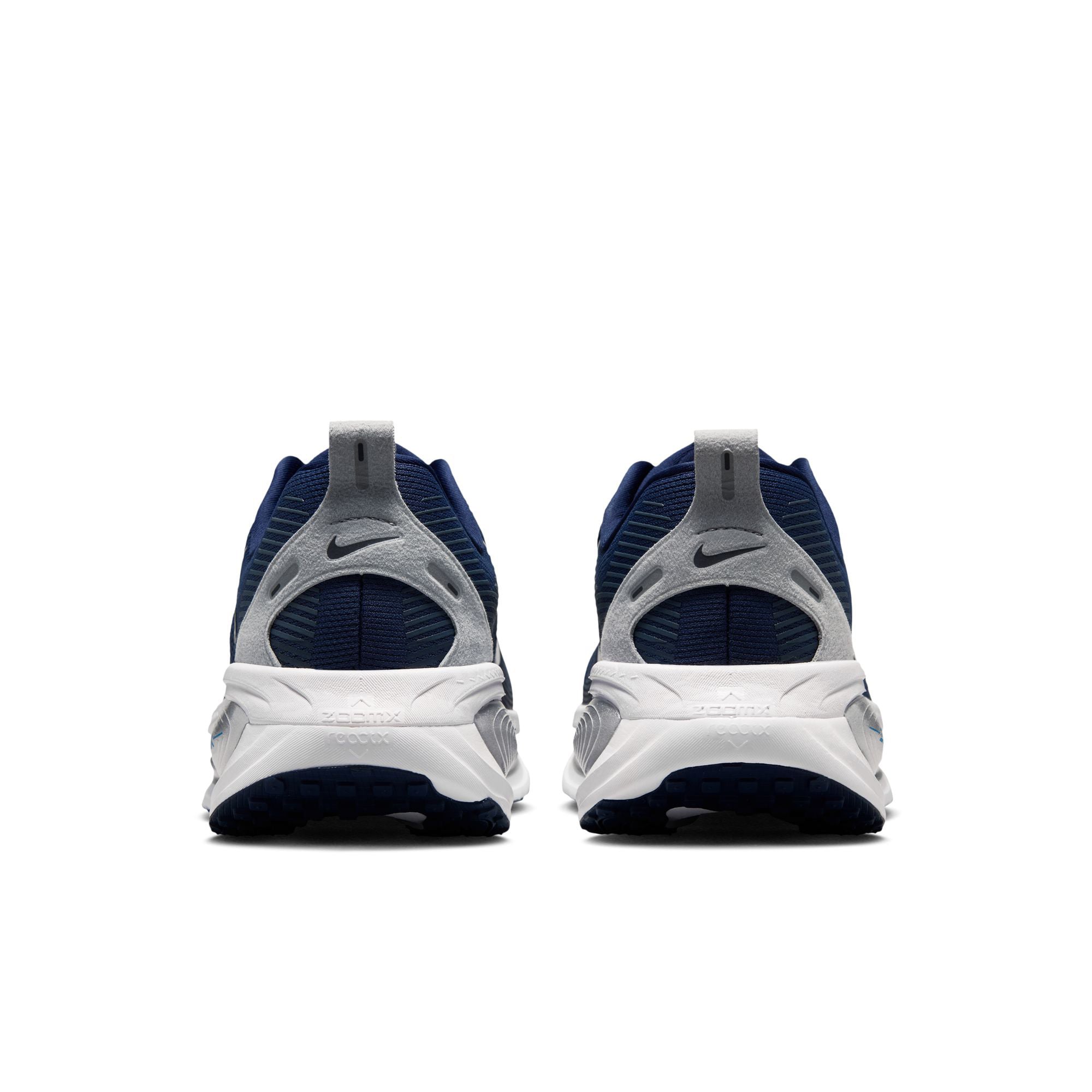 Men's Nike Dallas Cowboys Vomero 18 Running Shoes