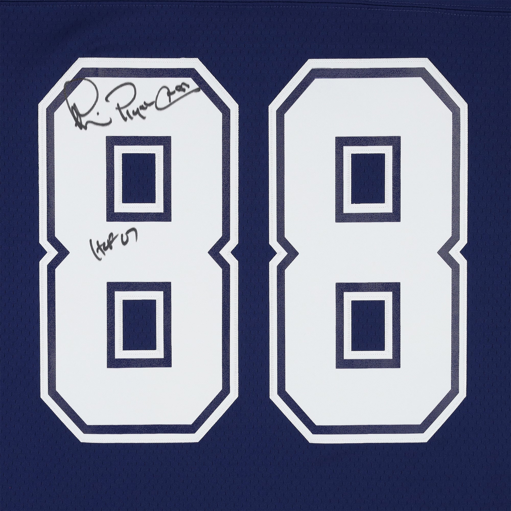 Maillot réplique bleu Mitchell & Ness 1996 autographié par Michael Irvin des Dallas Cowboys, avec inscription « HOF 07 ».