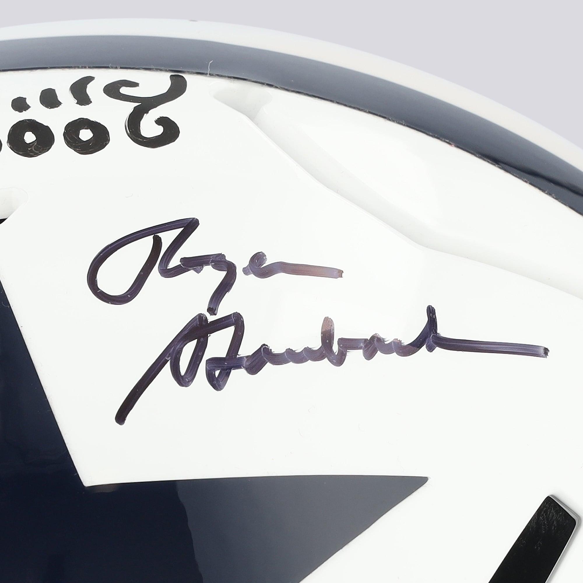 Casque Riddell Speed ​​Flex Authentic 1960-1963 Throwback, signé par Roger Staubach (Dallas Cowboys) - Illustration d'Alex Alpert - Édition limitée n° 1/1 - UW25