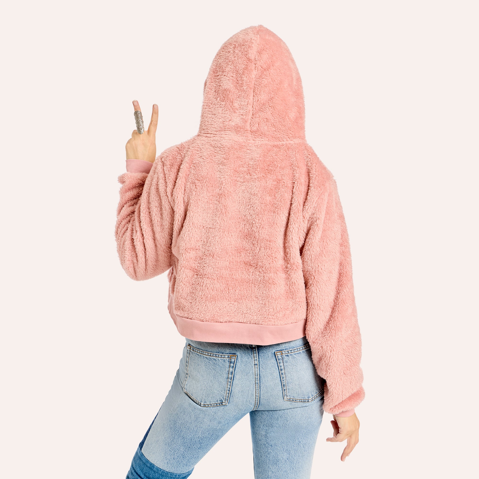 Sweat à capuche court en sherpa ton sur rose Dallas Cowboys pour femme de Jill Martin
