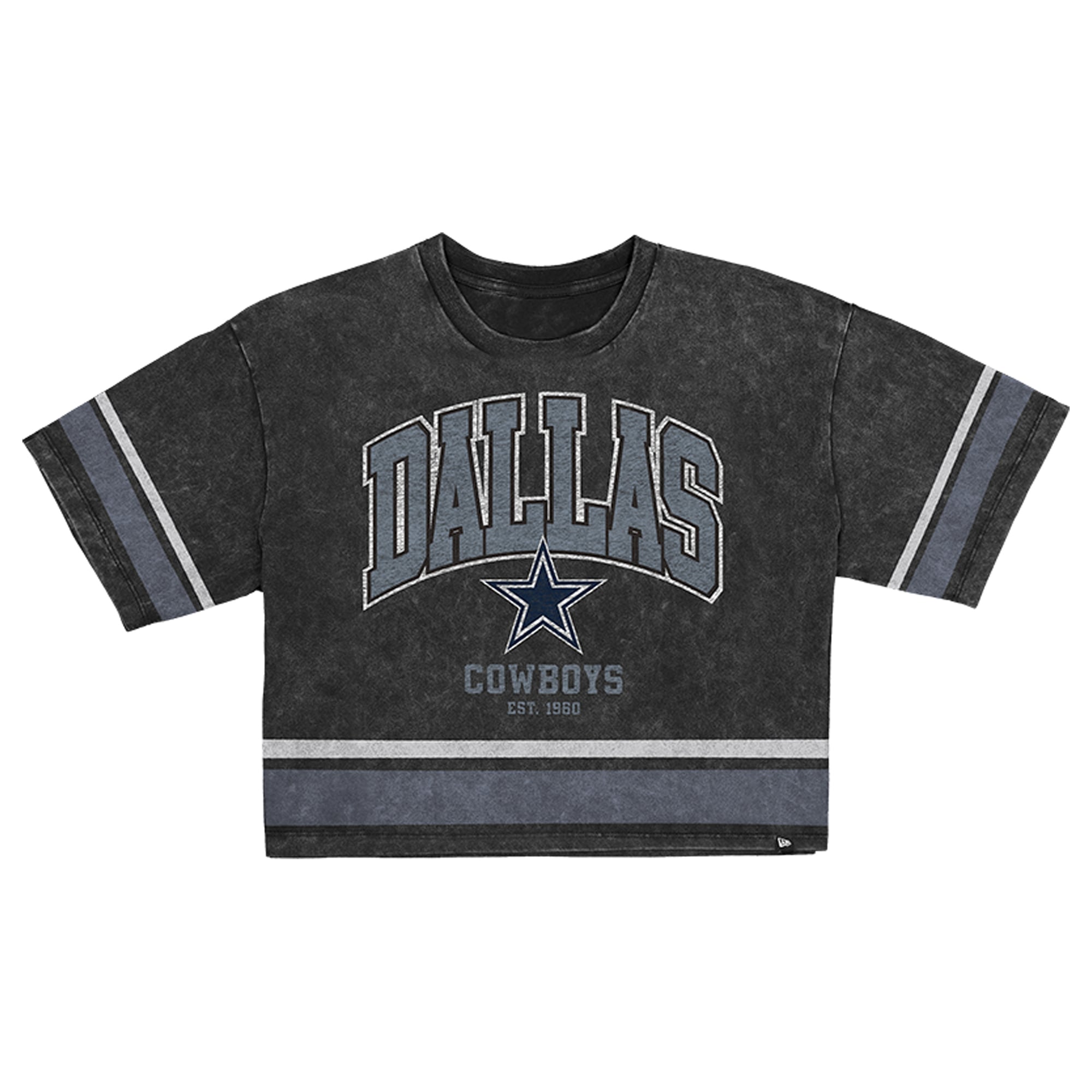 T-shirt court New Era noir Dallas Cowboys Lifestyle pour femme, délavé à l'huile minérale, coupe carrée.