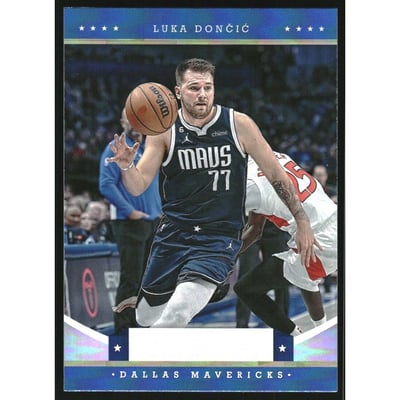 2023-24 Hoops Hoops Throwback #11 Luka Doncic