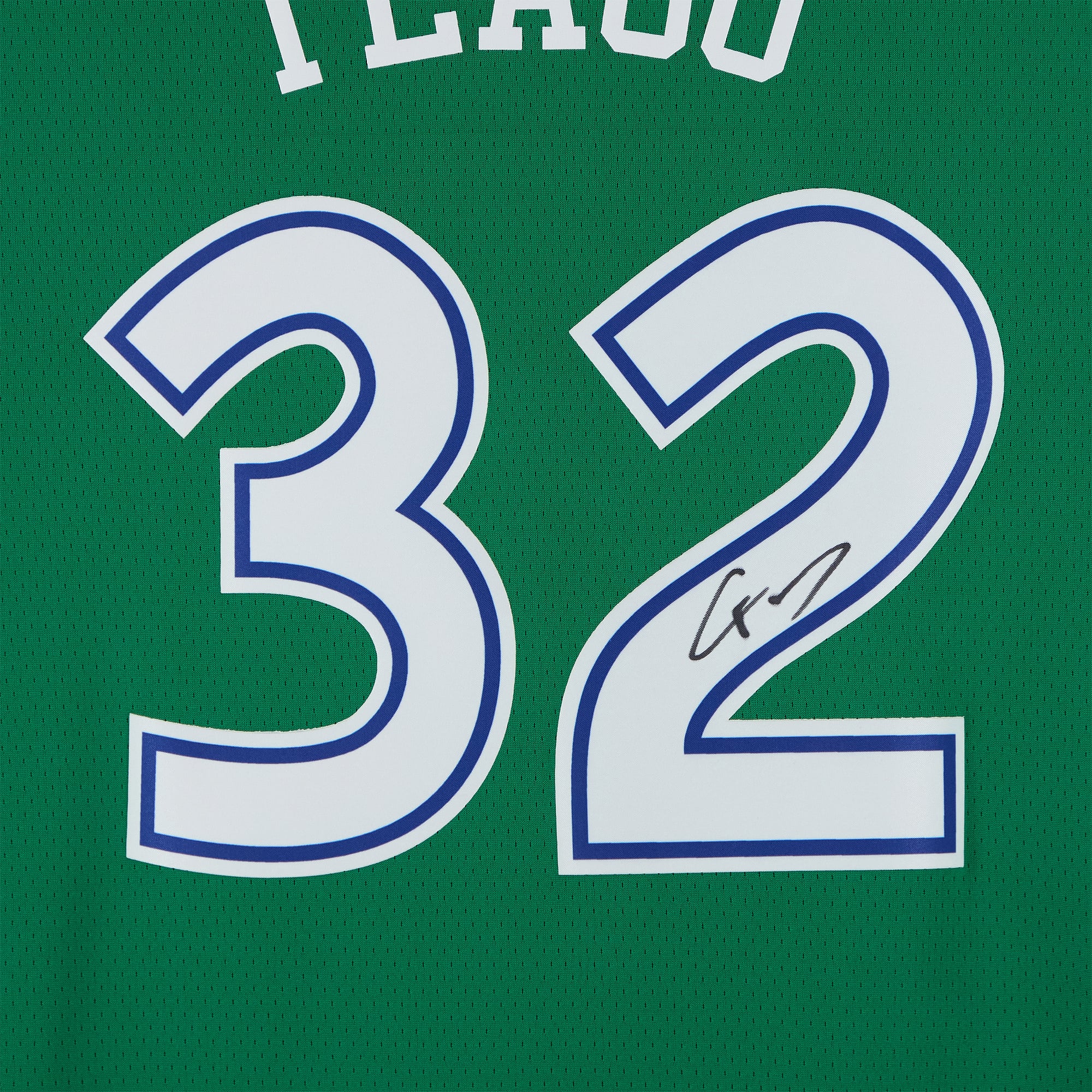 Cooper Flagg Dallas Mavericks Autographed Green Nike Classic Edition Swingman Jersey