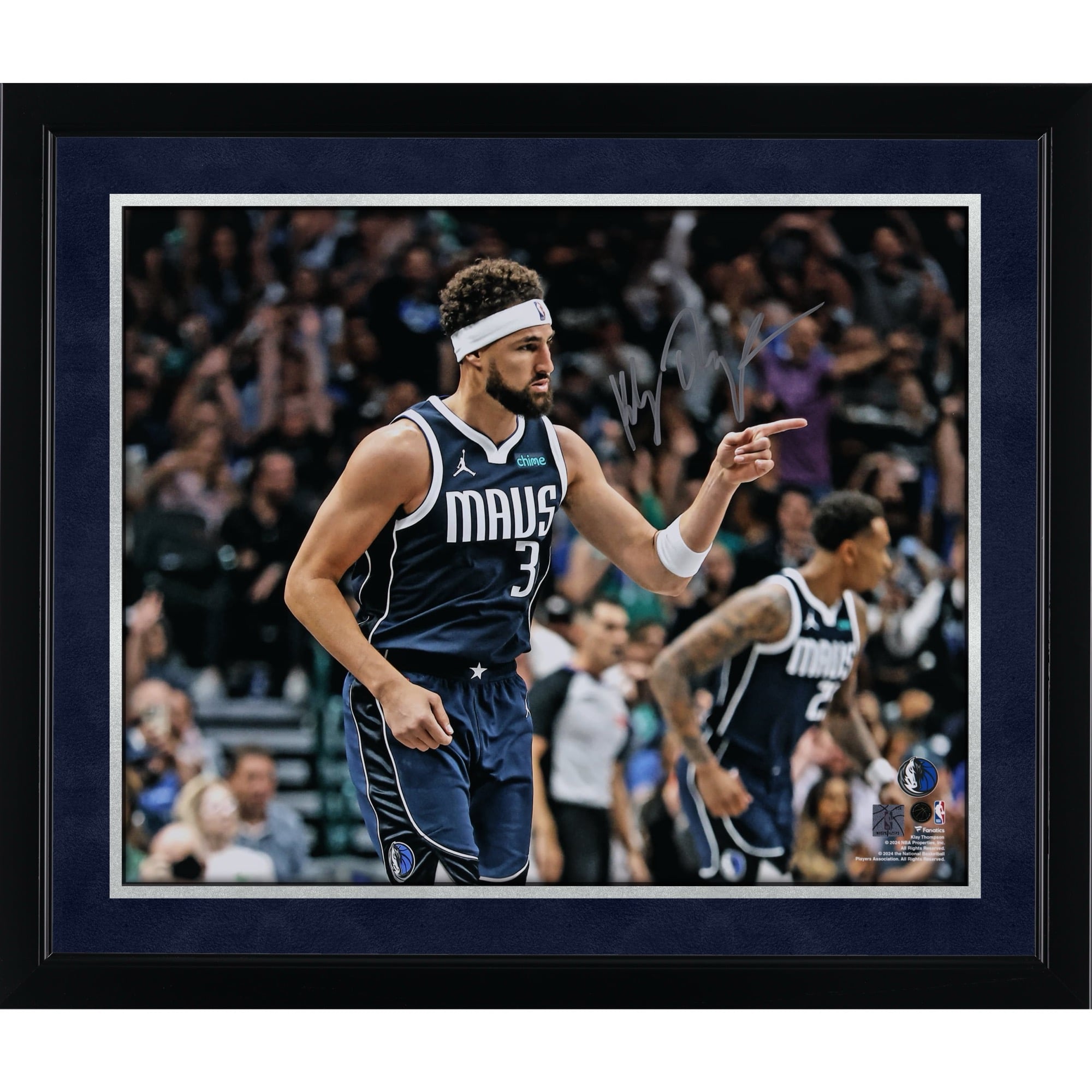 Klay Thompson Dallas Mavericks Autographed 16" x 20" Shooting Celebration Photograph