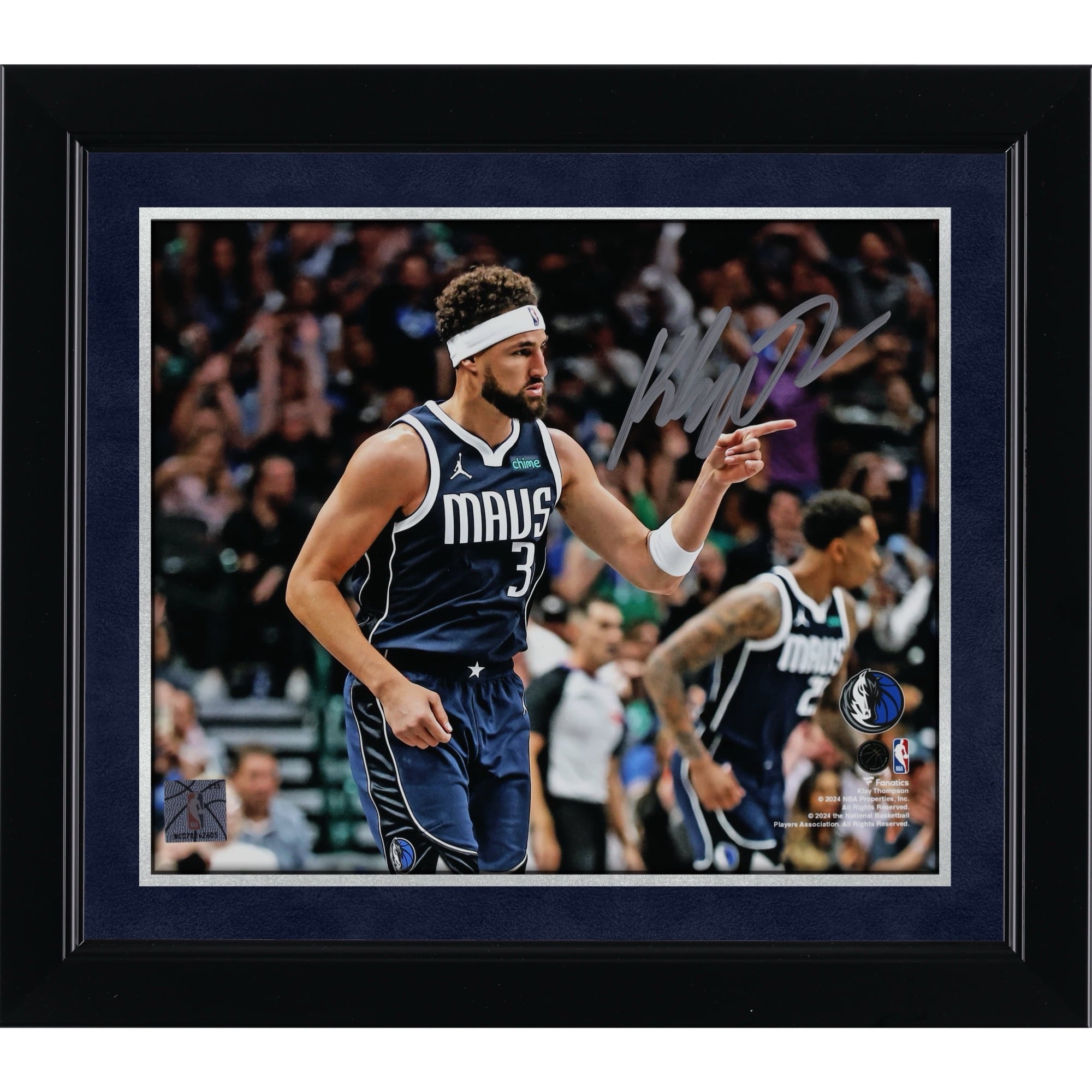Klay Thompson Dallas Mavericks Autographed 8" x 10" Shooting Celebration Photograph