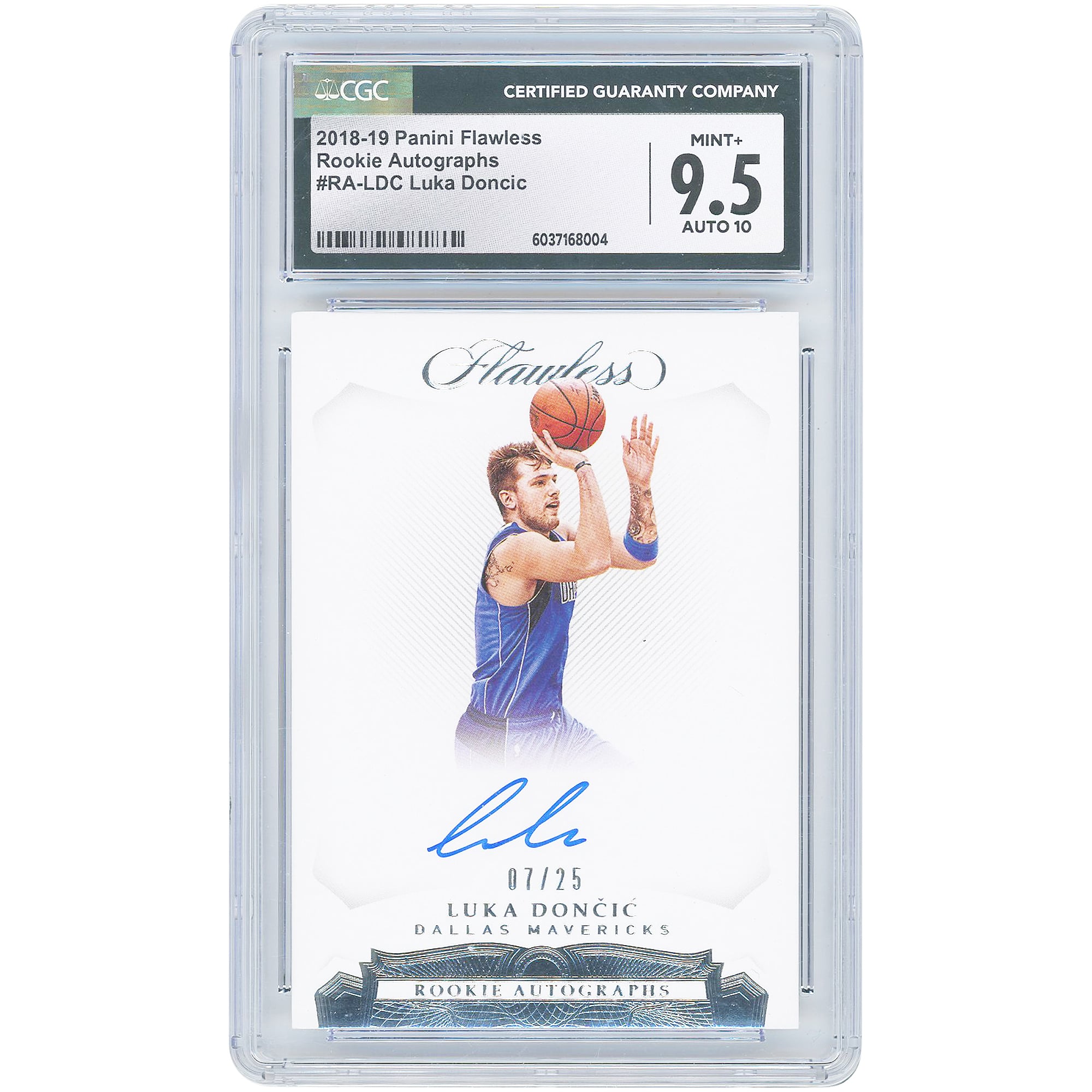 Luka Dončić Dallas Mavericks Autographed 2018-19 Panini Flawless Rookie Autographs #RA-LDC #7/25 CGC Authenticated 9.5/10 Rookie Card