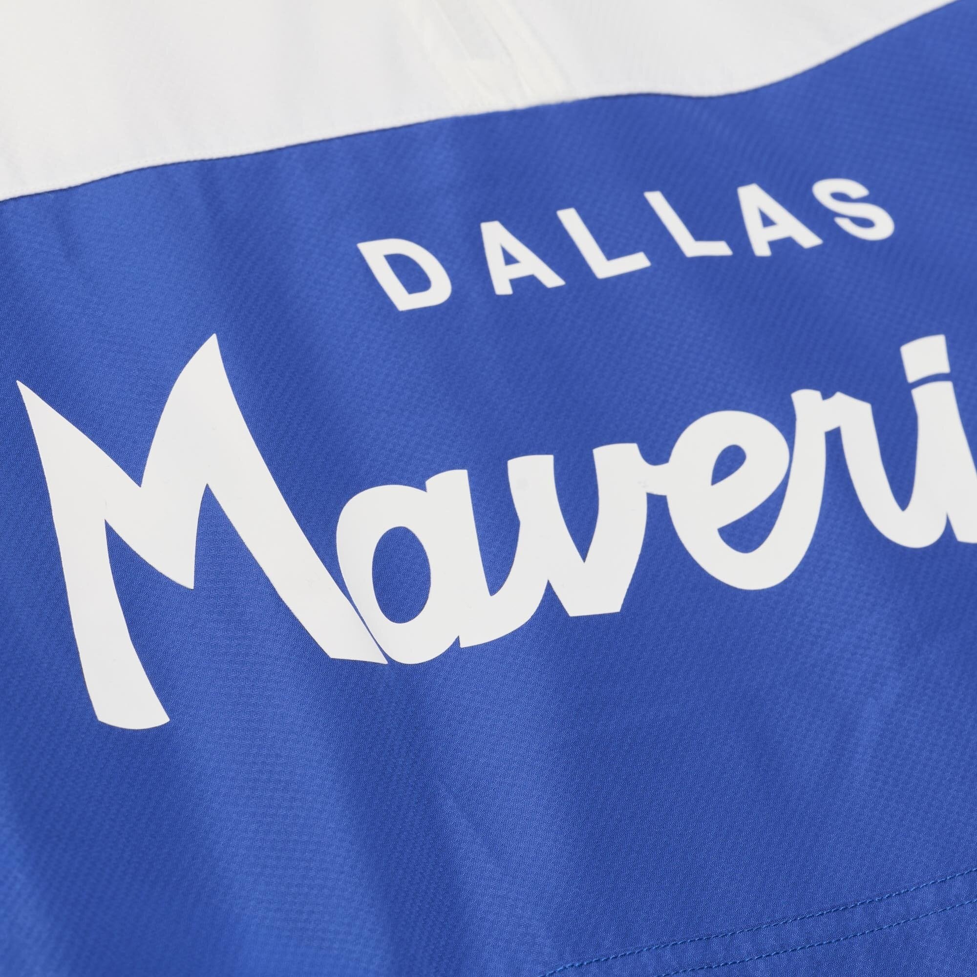 Coupe-vent anorak léger à fermeture éclair quart de tour Mitchell & Ness bleu Dallas Mavericks pour homme
