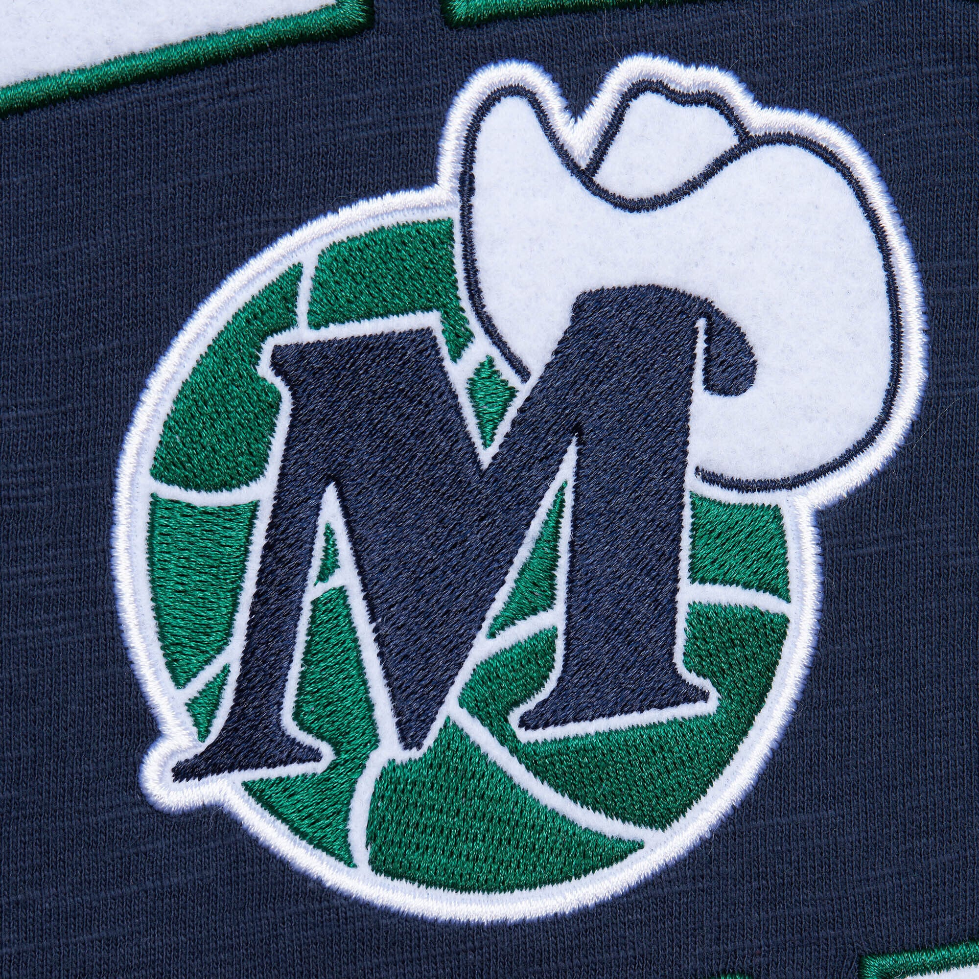 T-shirt Mitchell & Ness bleu marine Dallas Mavericks Hardwood Classics Legendary Slub pour homme