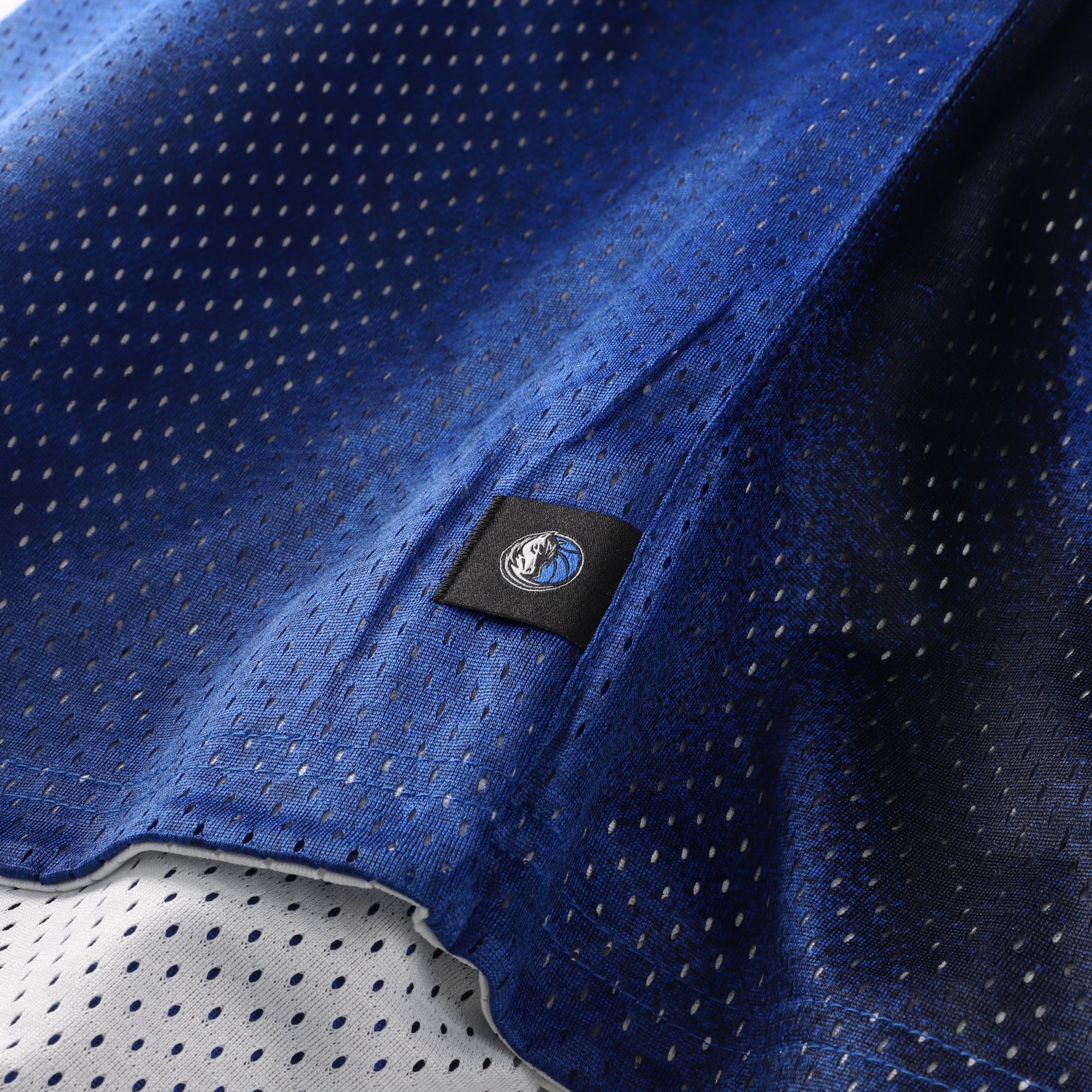 Maillot réversible Nike bleu royal/blanc Dallas Mavericks 2026 Standard Issue Practice Icon Mesh pour homme