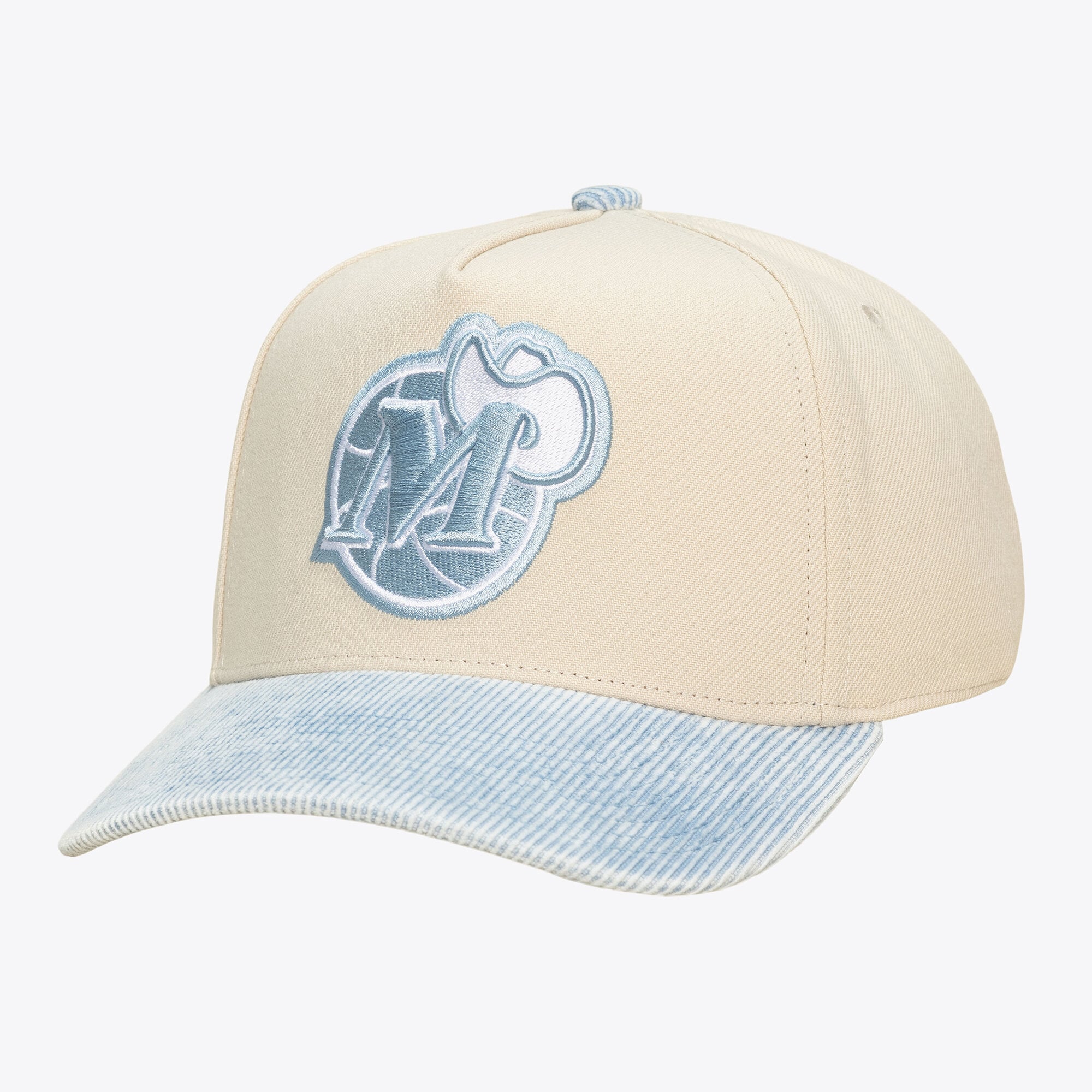 Unisex Mitchell & Ness Cream/Light Blue Dallas Mavericks Faded Pro Snapback Hat