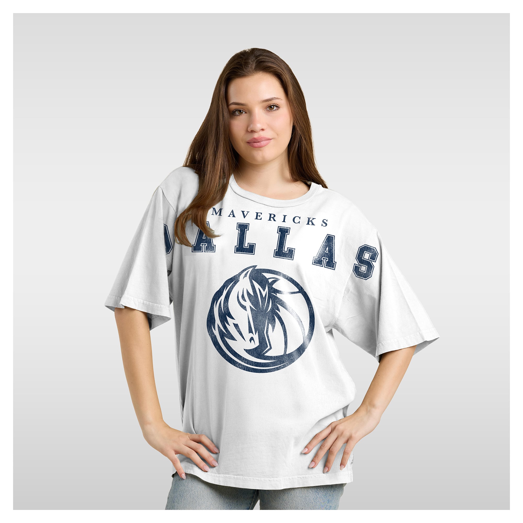 Women's Fanatics White Dallas Mavericks Spirit Relaxed Jersey T-Shirt