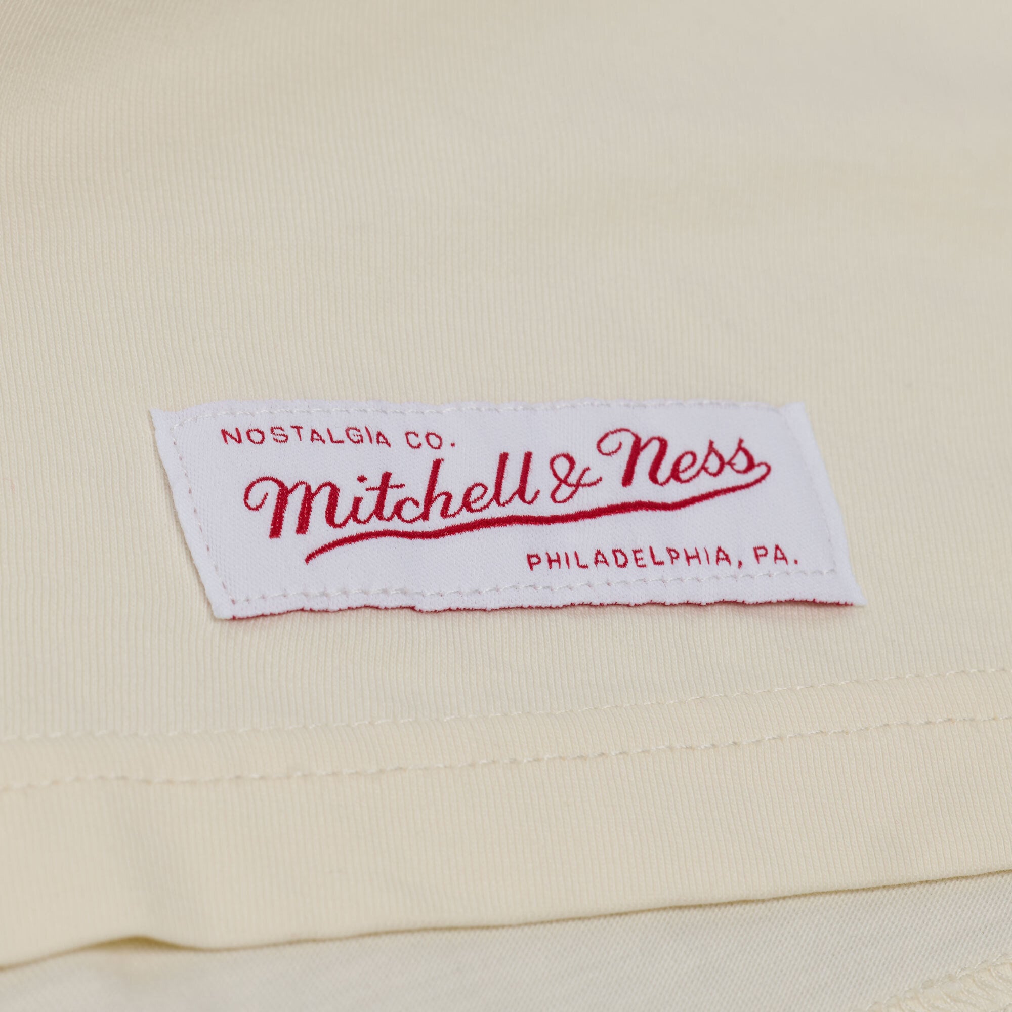 Men's Mitchell & Ness Cream Dallas Stars Core Essentials T-Shirt